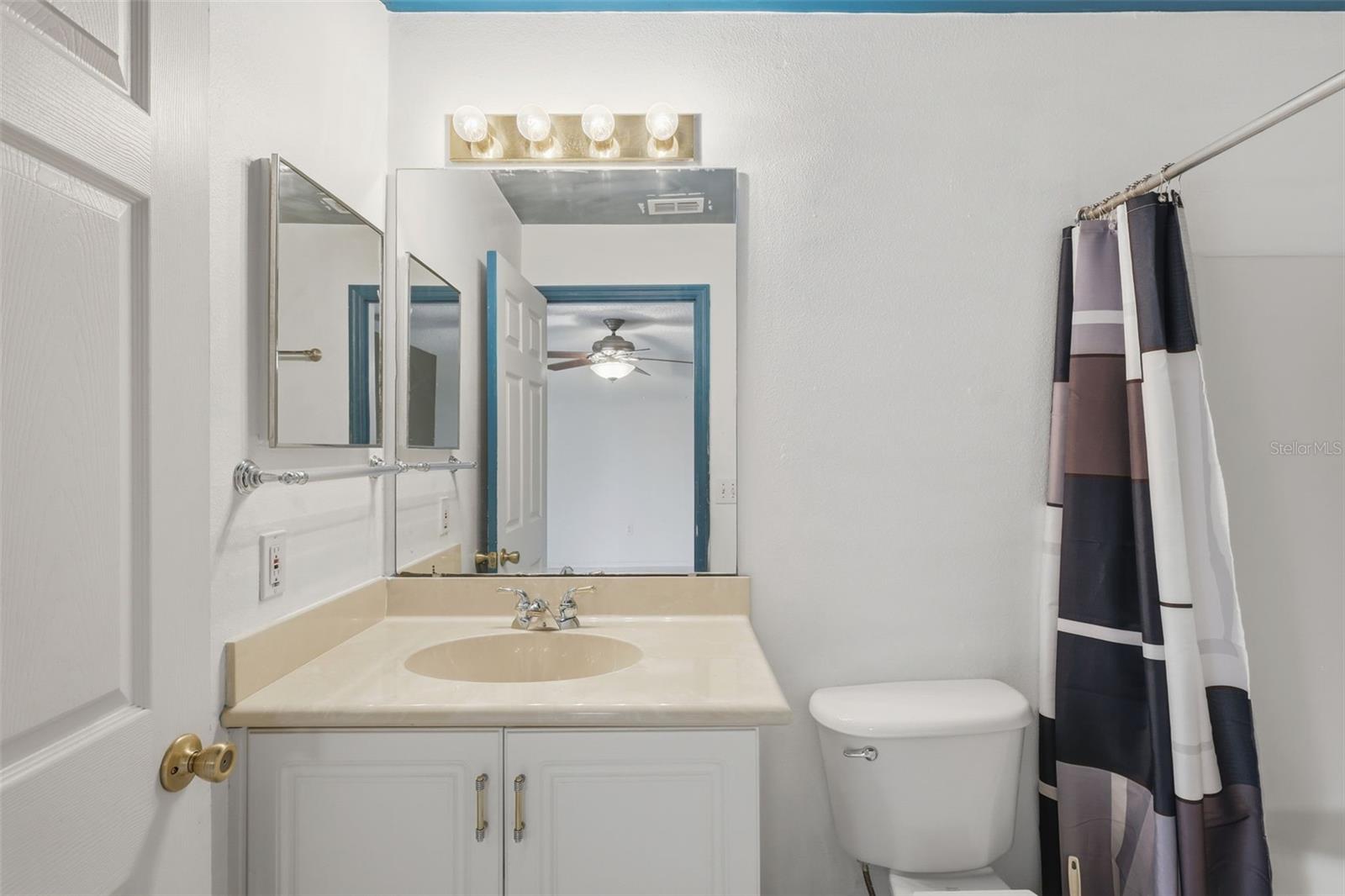 Image 30 of 45 For 315 Walnut Avenue