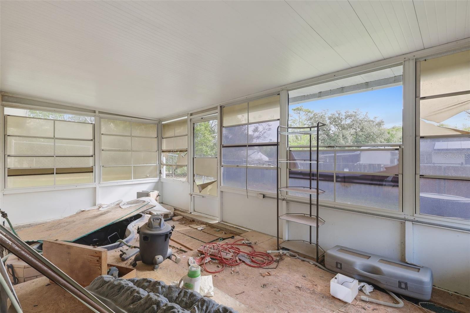 Image 37 of 45 For 315 Walnut Avenue