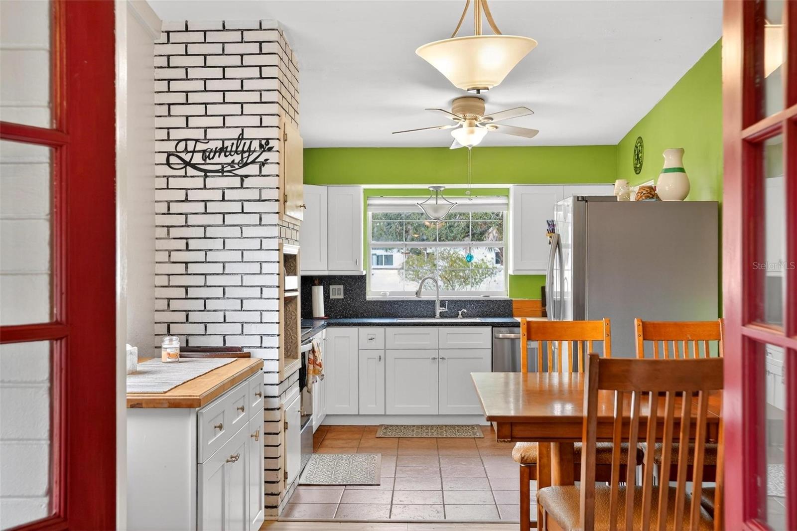 Image 12 of 49 For 1715 Areca Way