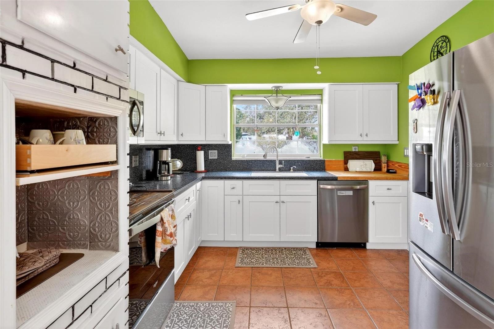 Image 13 of 49 For 1715 Areca Way