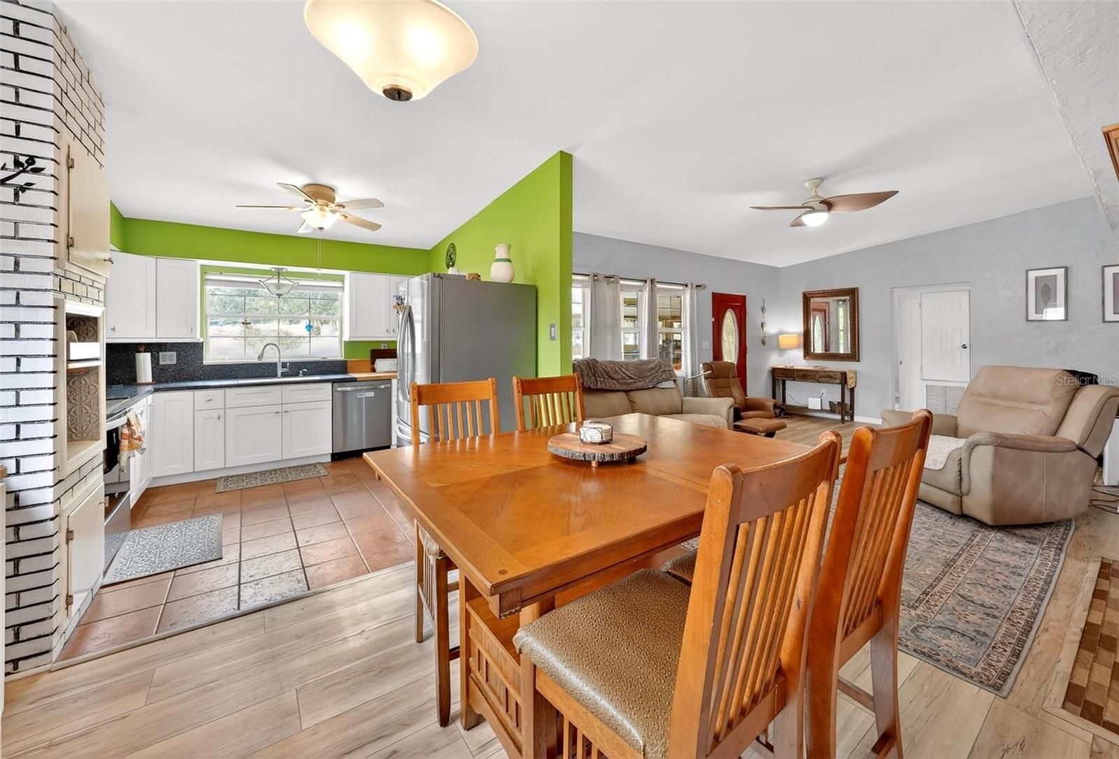 Image 17 of 49 For 1715 Areca Way