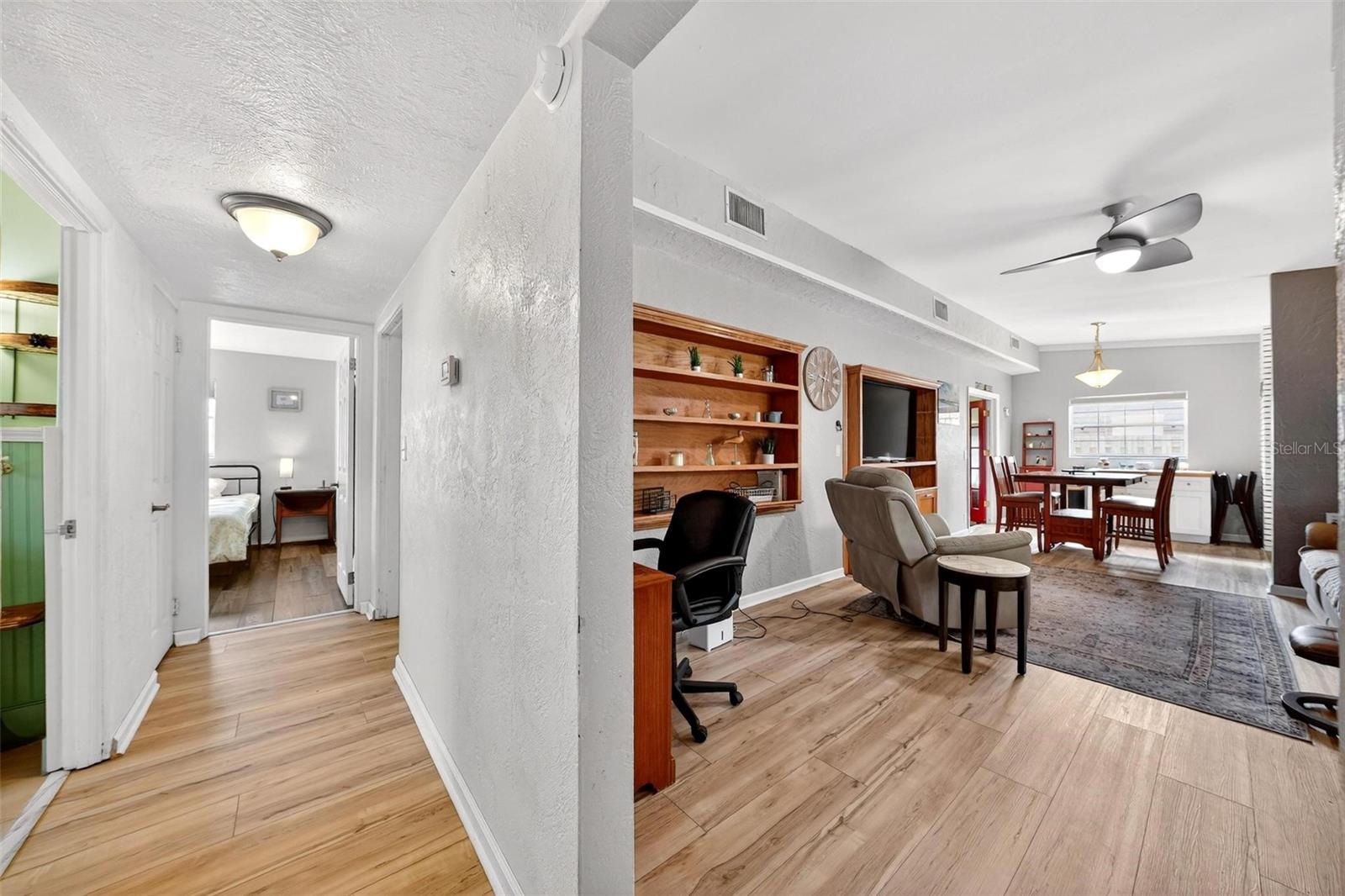 Image 19 of 49 For 1715 Areca Way