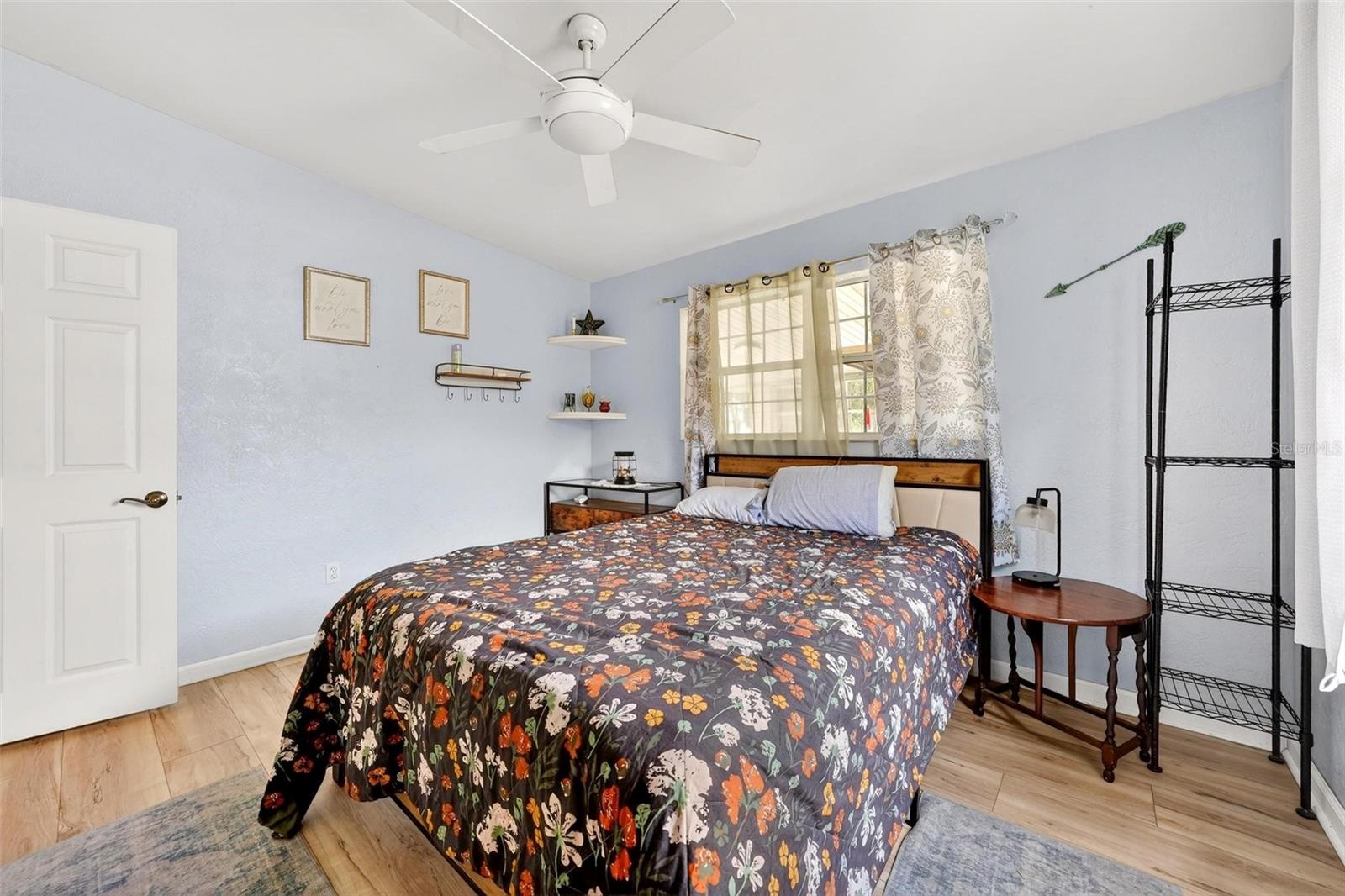 Image 21 of 49 For 1715 Areca Way