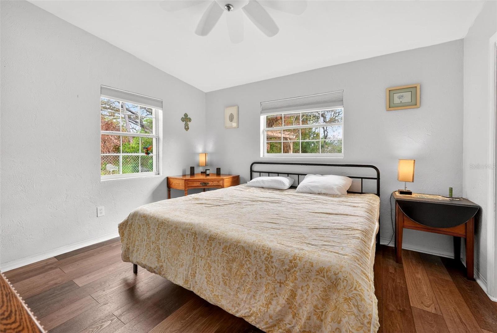 Image 27 of 49 For 1715 Areca Way