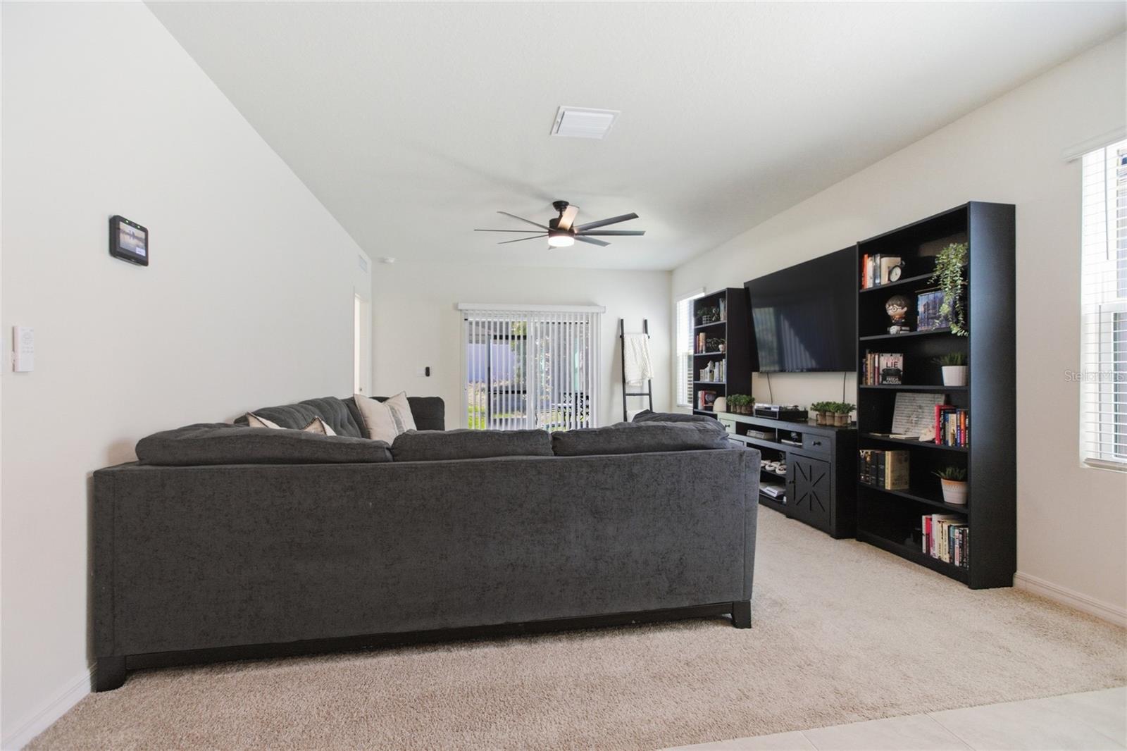 Image 10 of 21 For 387 Pelham Park Drive