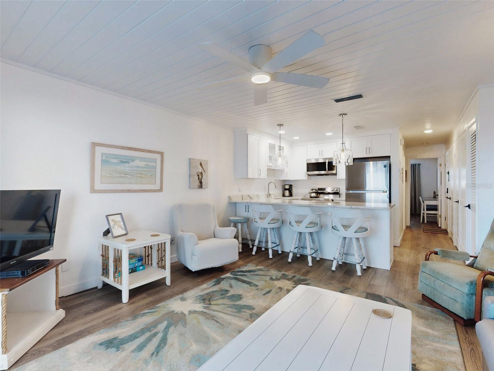 Image 11 of 38 For 3641 Atlantic Avenue 215