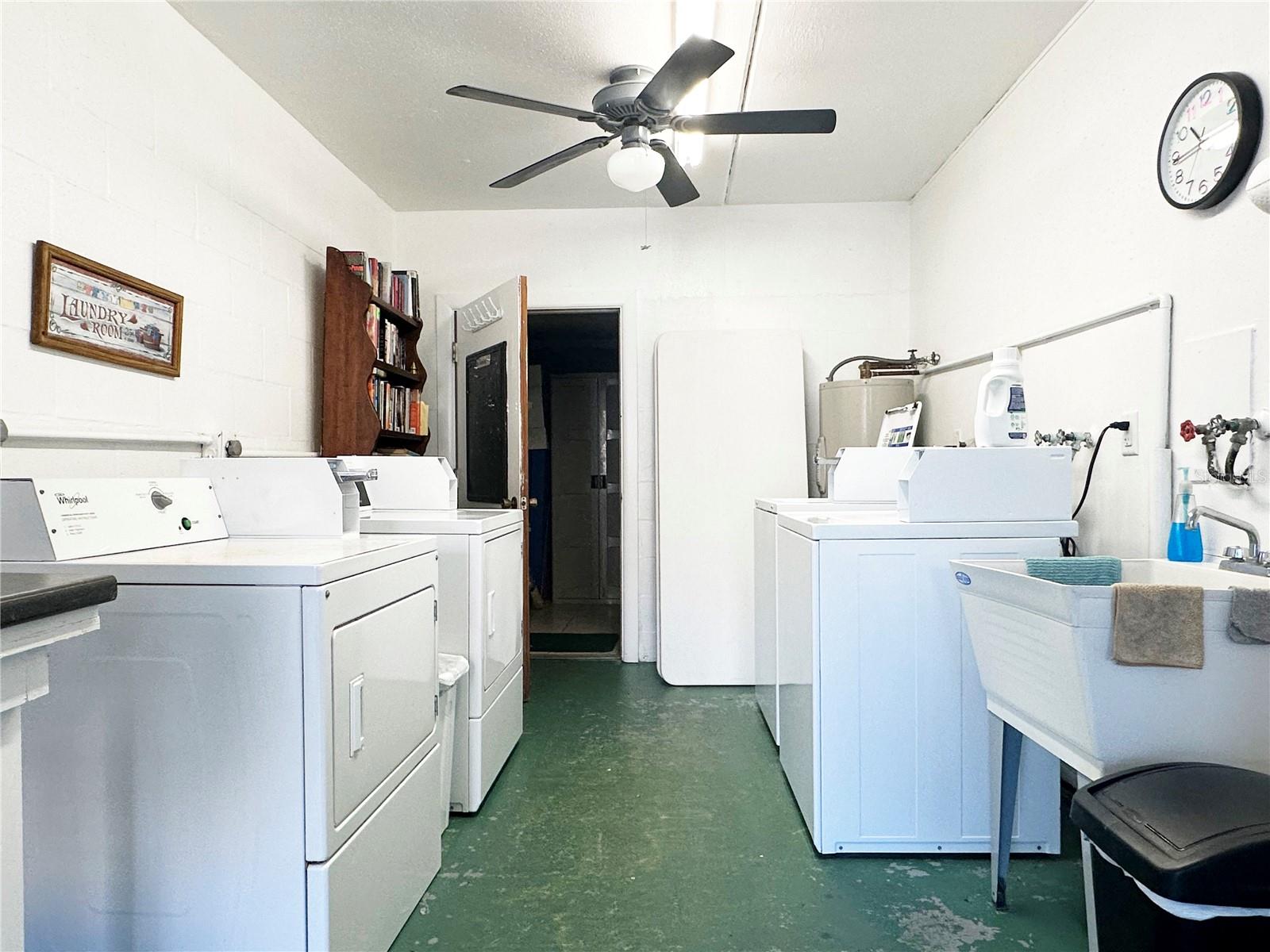 Image 31 of 38 For 3641 Atlantic Avenue 215