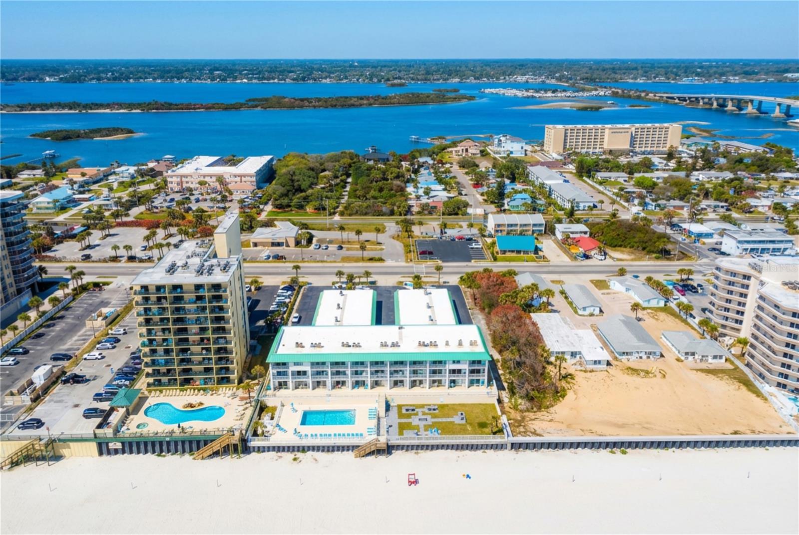 Image 34 of 38 For 3641 Atlantic Avenue 215