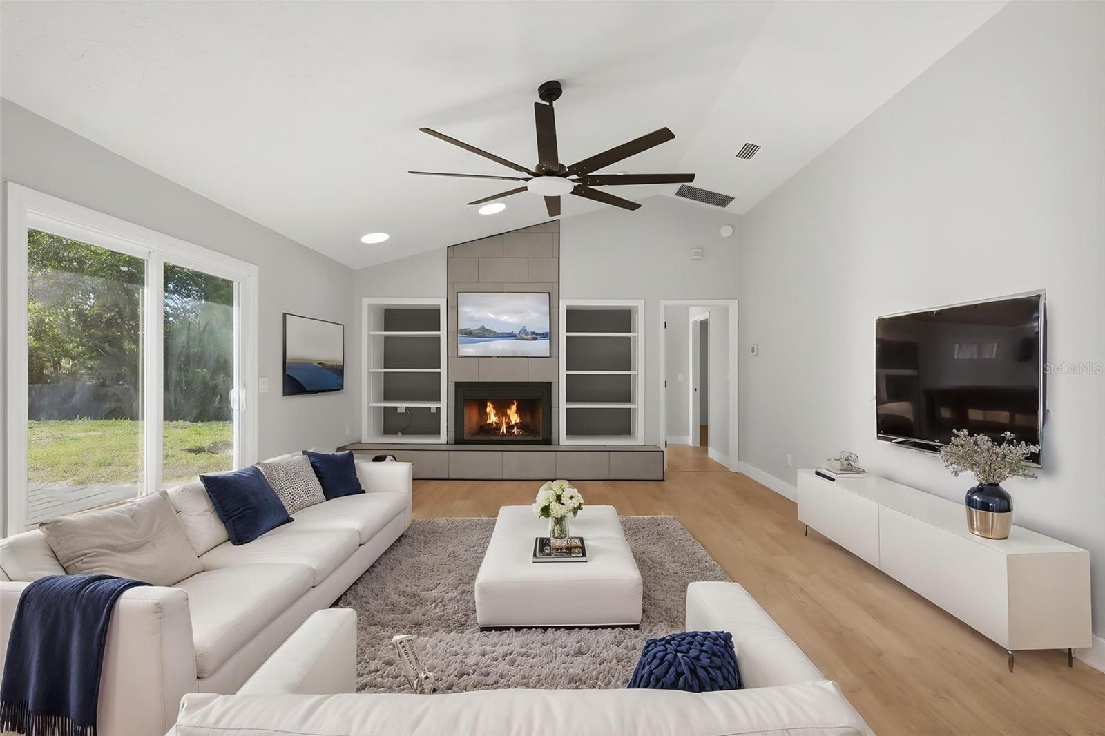 Image 14 of 33 For 414 Shell Road