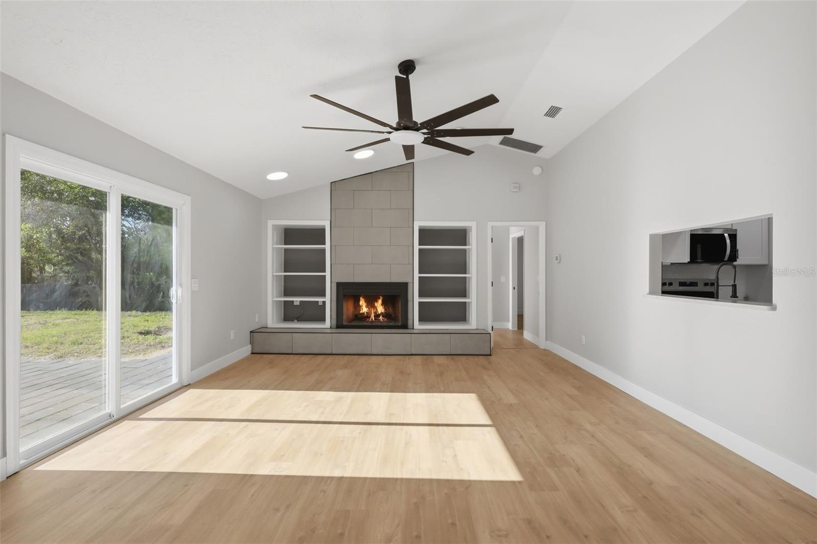 Image 16 of 33 For 414 Shell Road