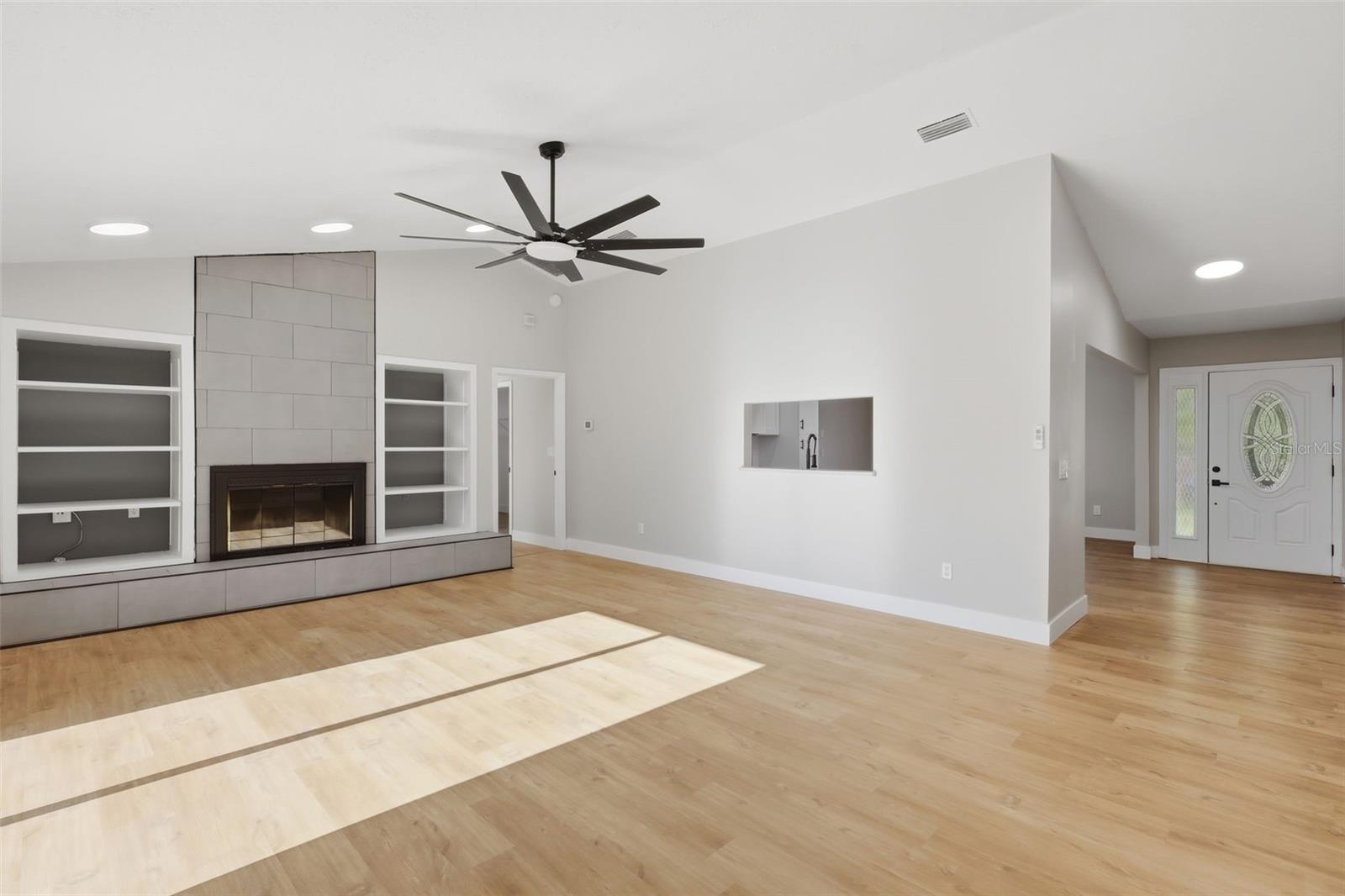 Image 17 of 33 For 414 Shell Road