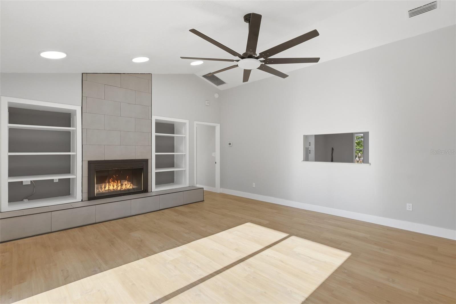 Image 18 of 33 For 414 Shell Road