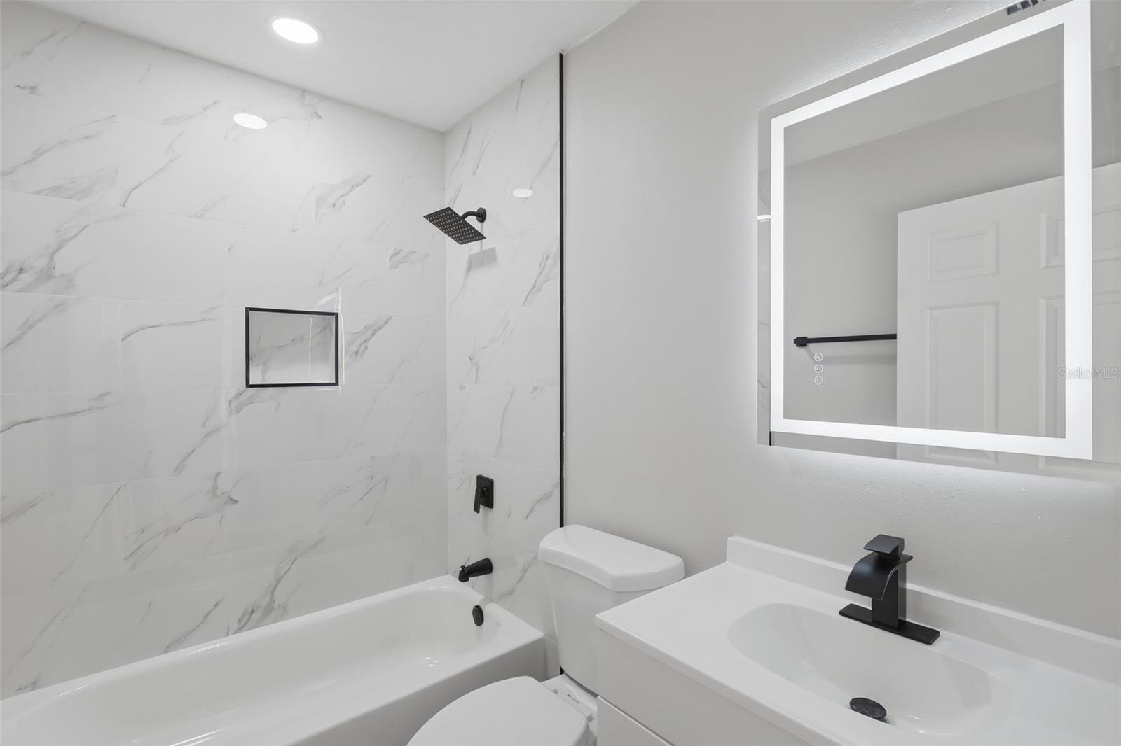 Image 22 of 33 For 414 Shell Road