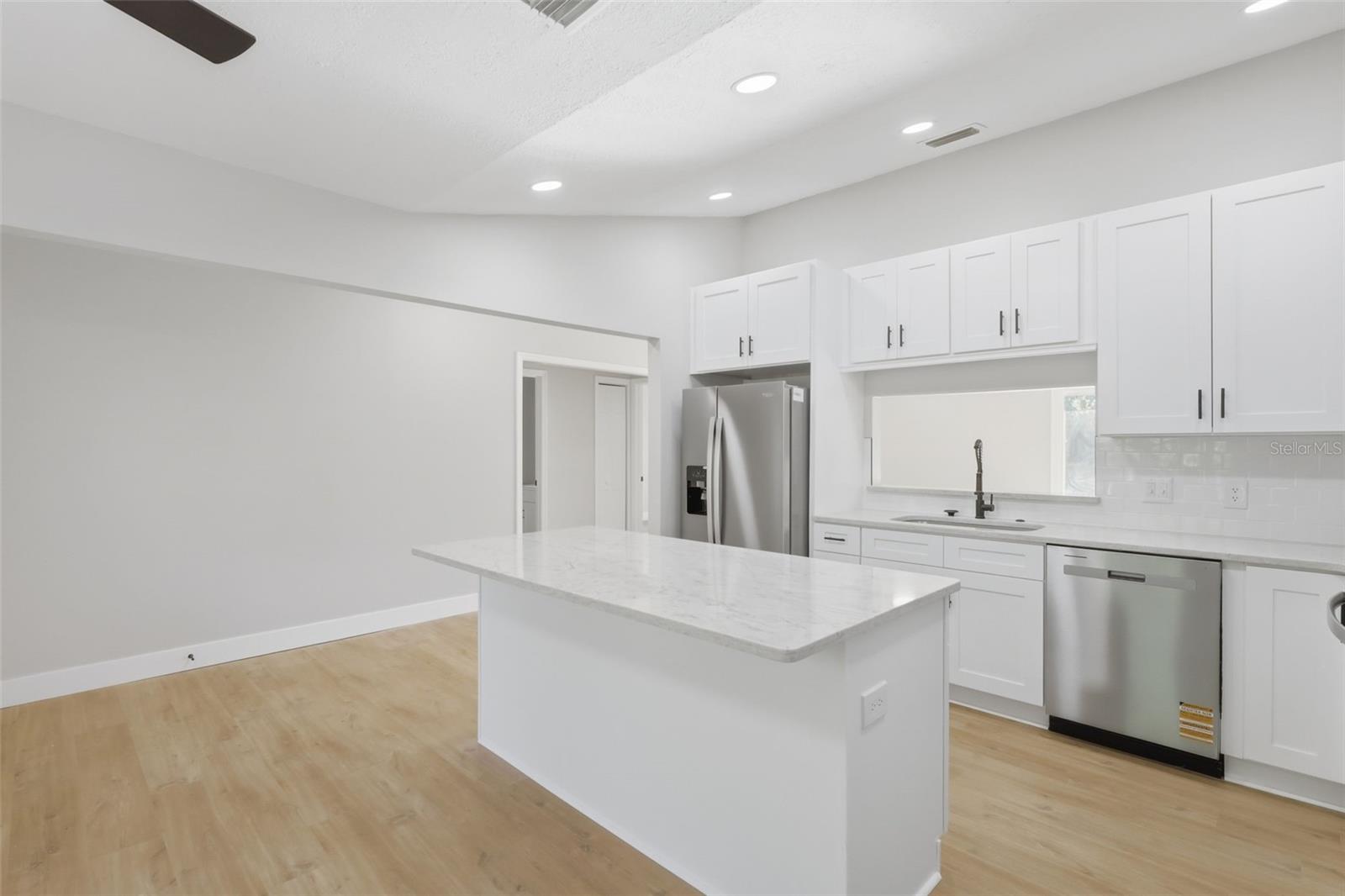 Image 8 of 33 For 414 Shell Road