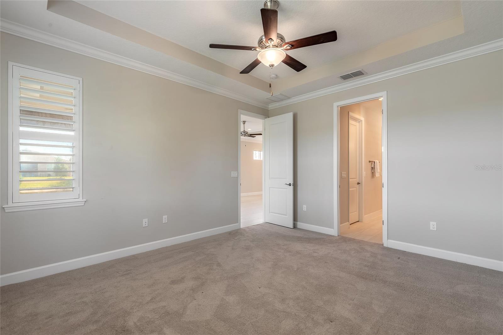 Image 22 of 44 For 1099 Lincolnshire Drive