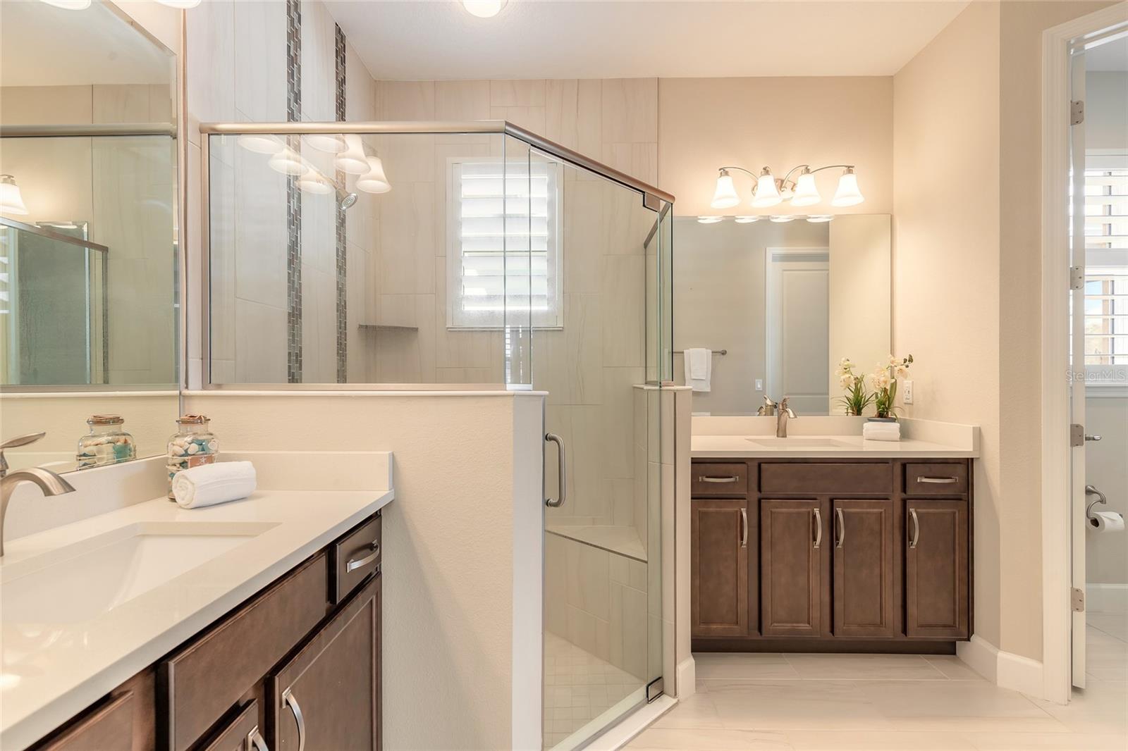 Image 25 of 44 For 1099 Lincolnshire Drive