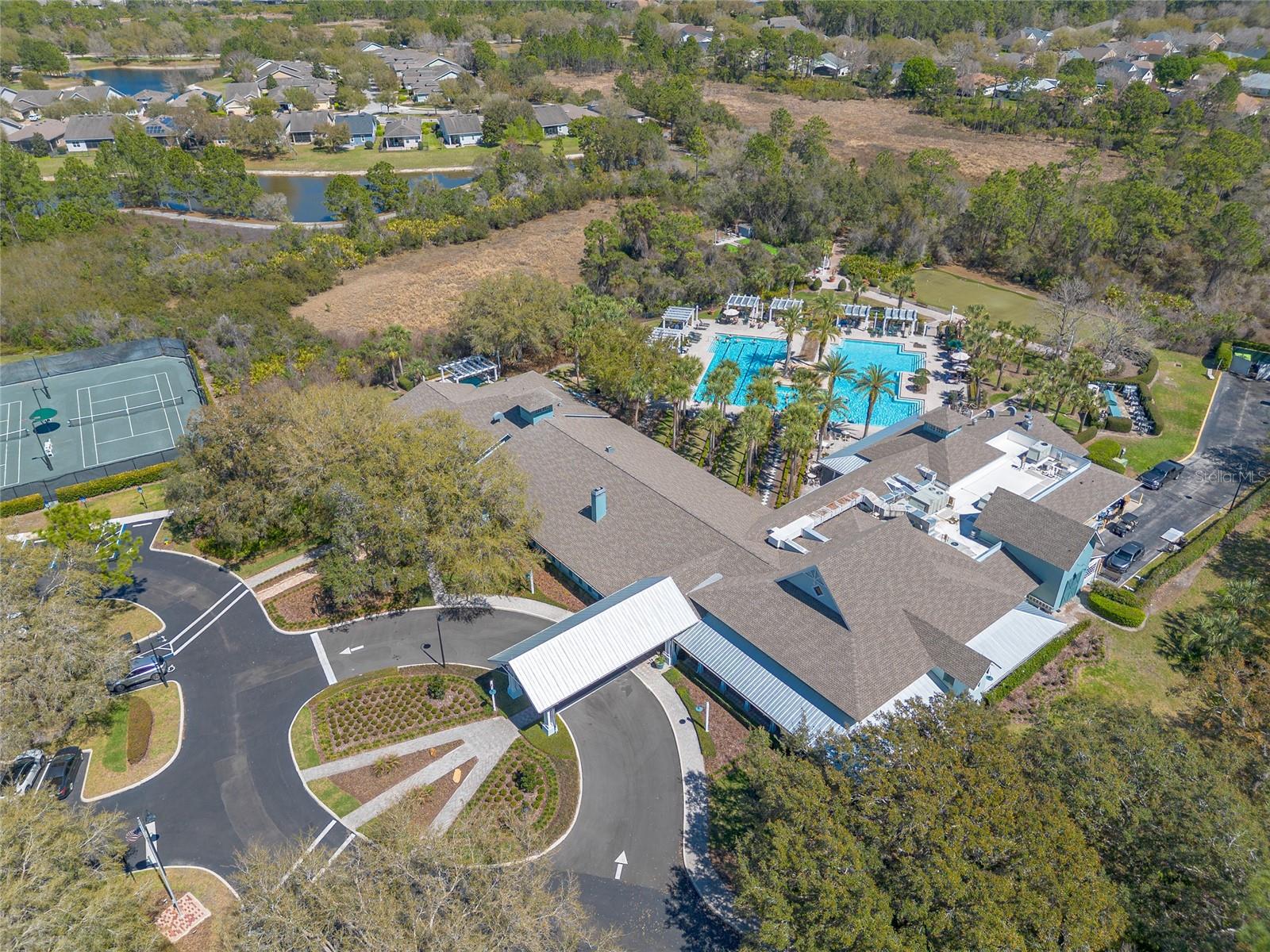 Image 37 of 44 For 1099 Lincolnshire Drive