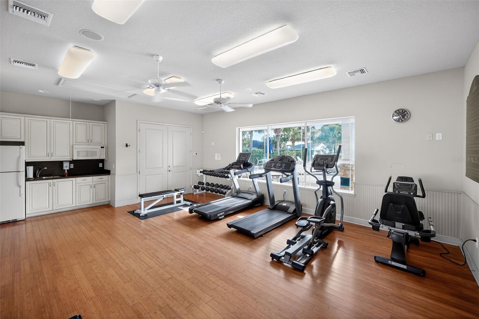 Image 15 of 100 For 1204 Draycott Street