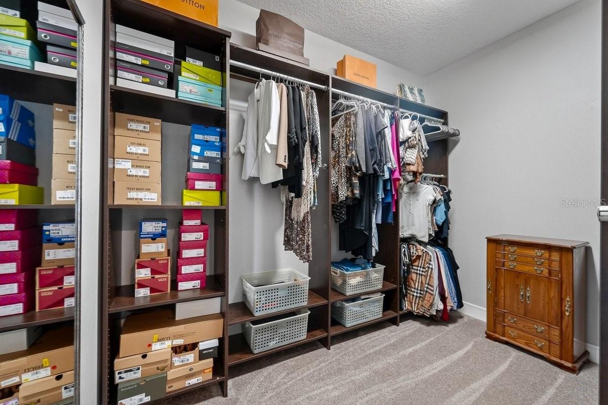 Image 64 of 100 For 1204 Draycott Street