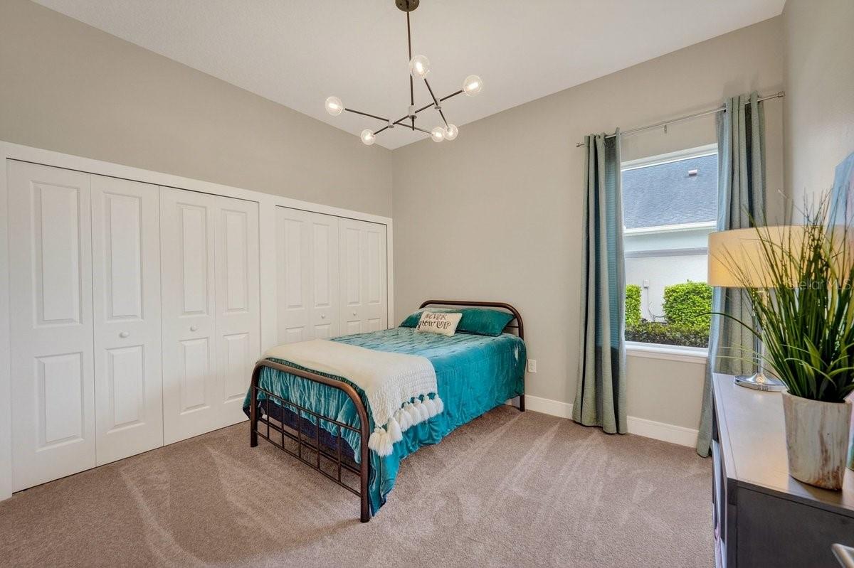 Image 65 of 100 For 1204 Draycott Street