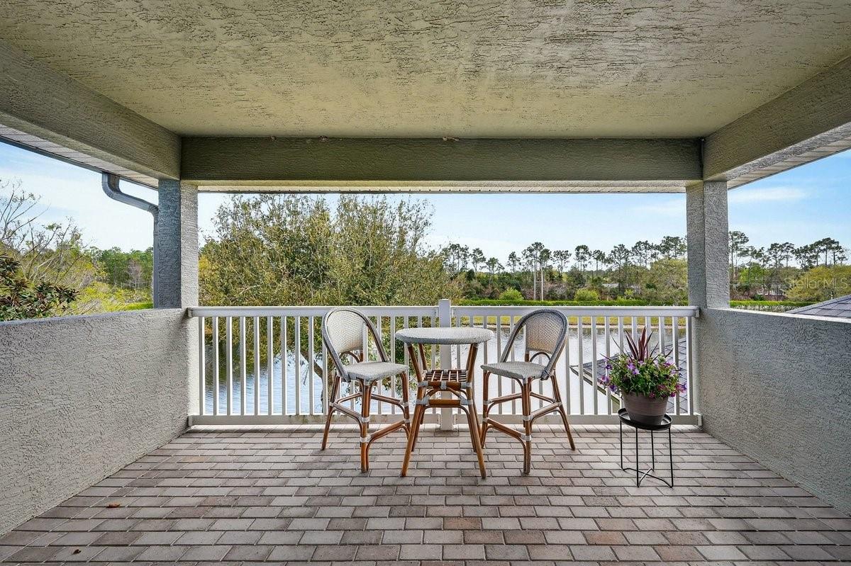 Image 71 of 100 For 1204 Draycott Street