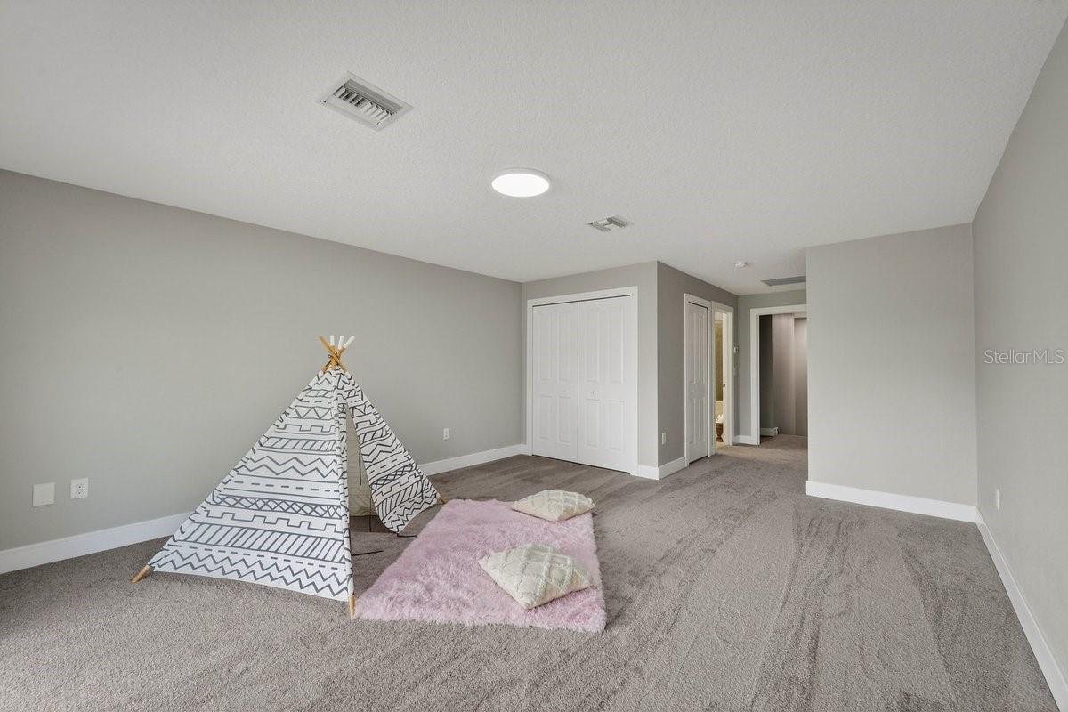 Image 74 of 100 For 1204 Draycott Street