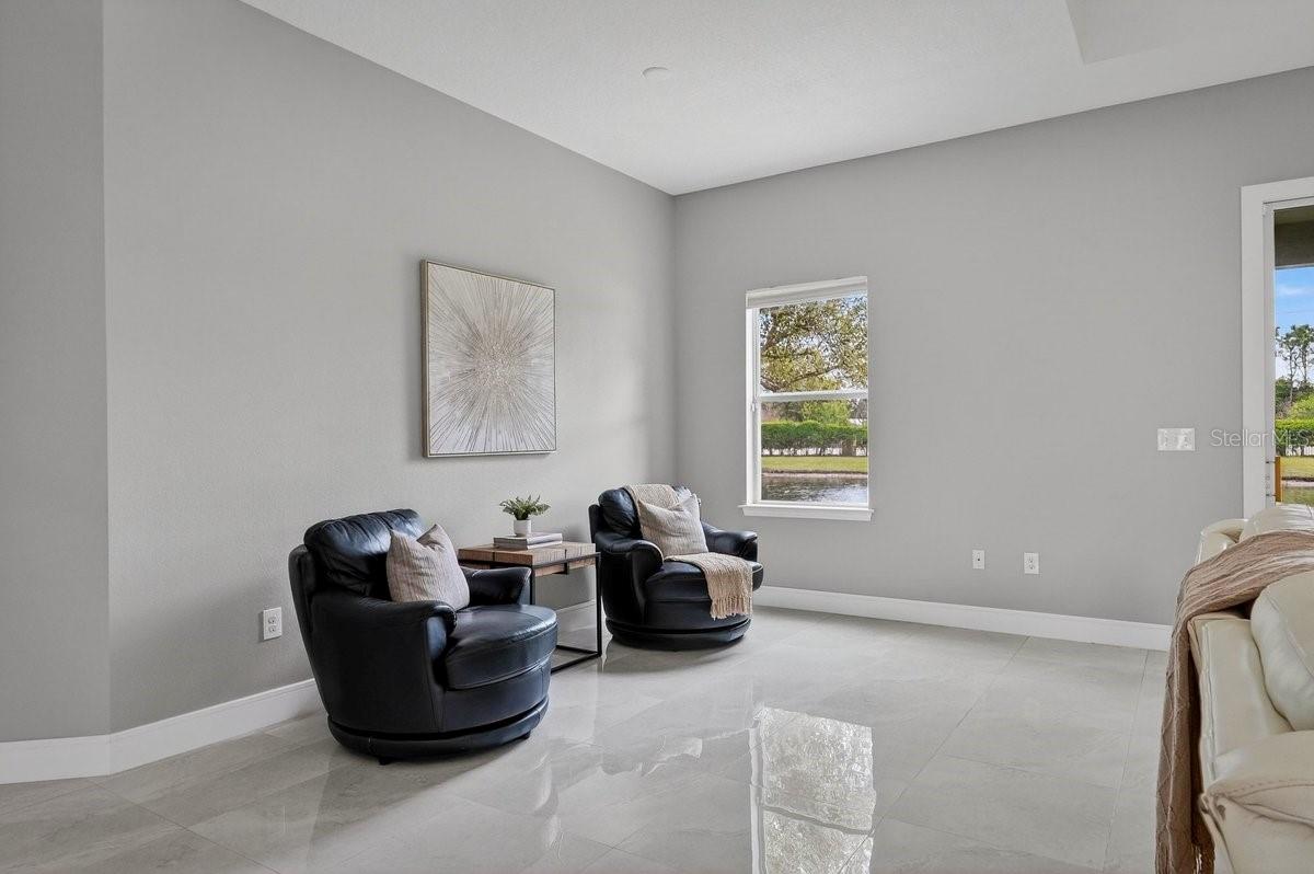 Image 92 of 100 For 1204 Draycott Street