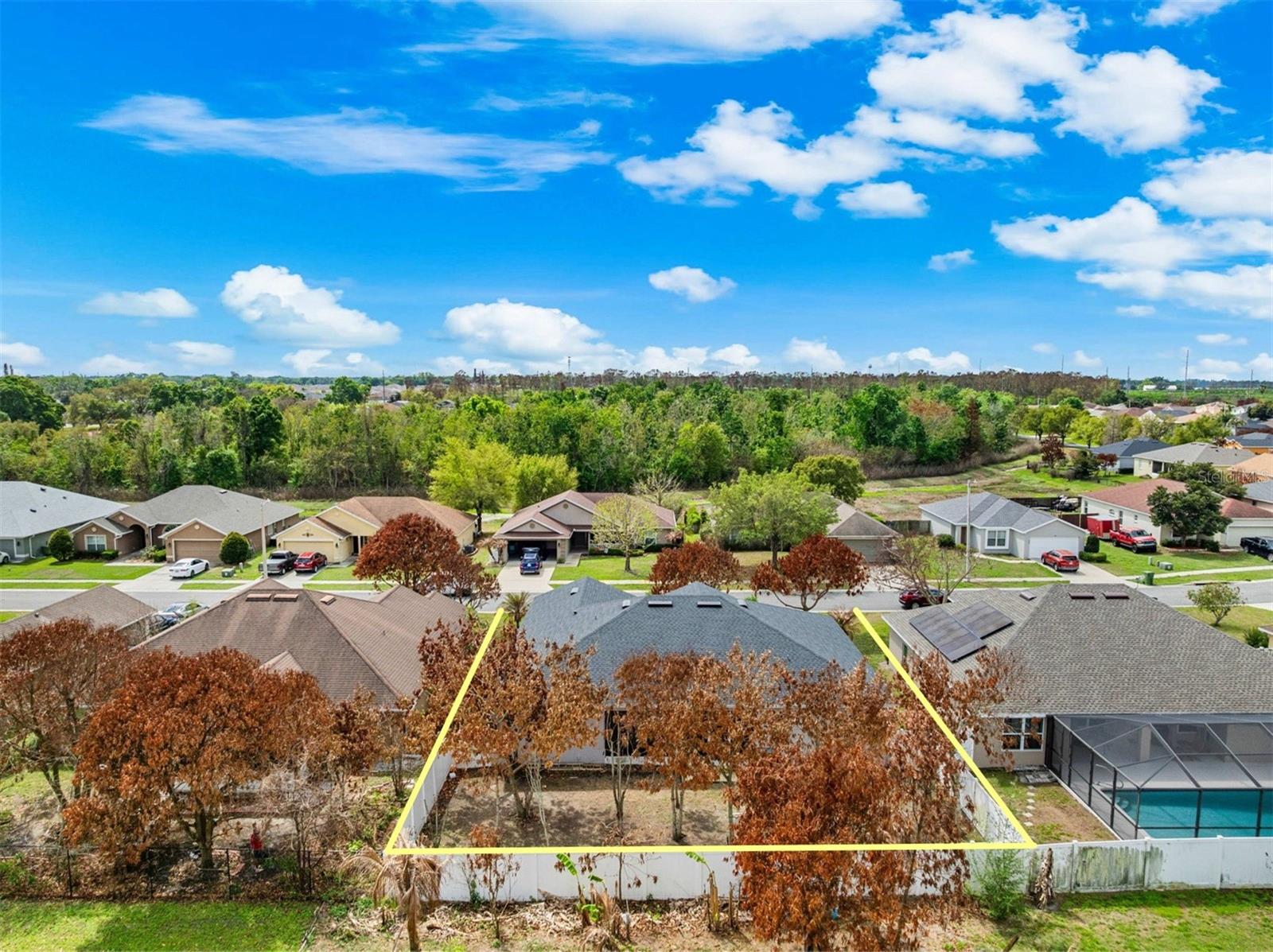 Image 22 of 25 For 2033 Normandy Heights Drive