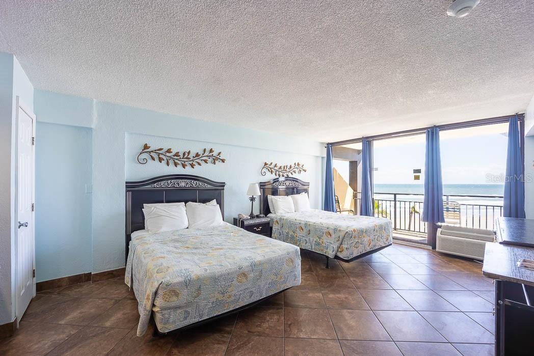 Image 7 of 32 For 2301 Atlantic Avenue 507