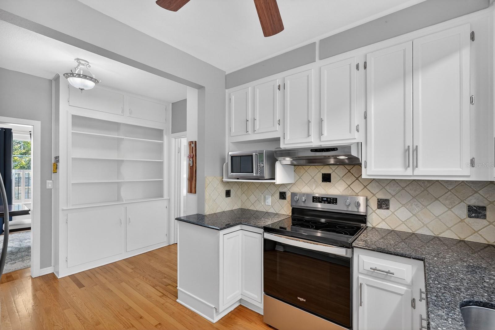 Image 19 of 94 For 346 Kaley Street