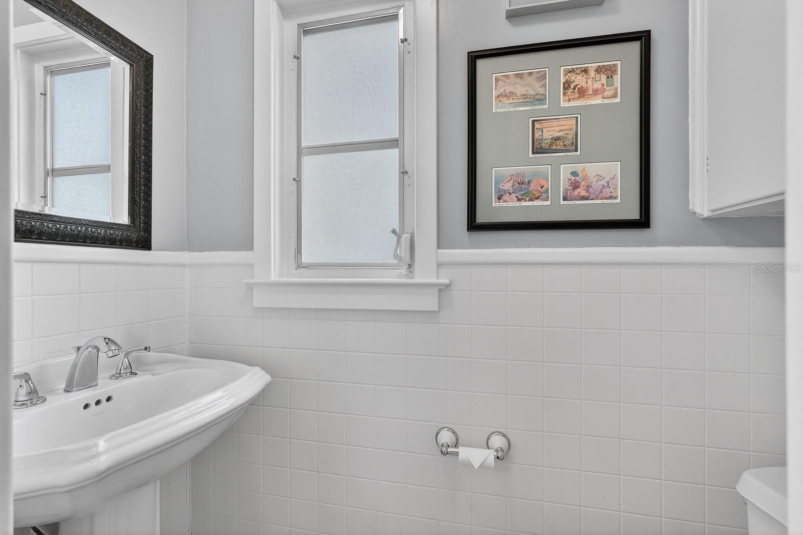 Image 21 of 94 For 346 Kaley Street