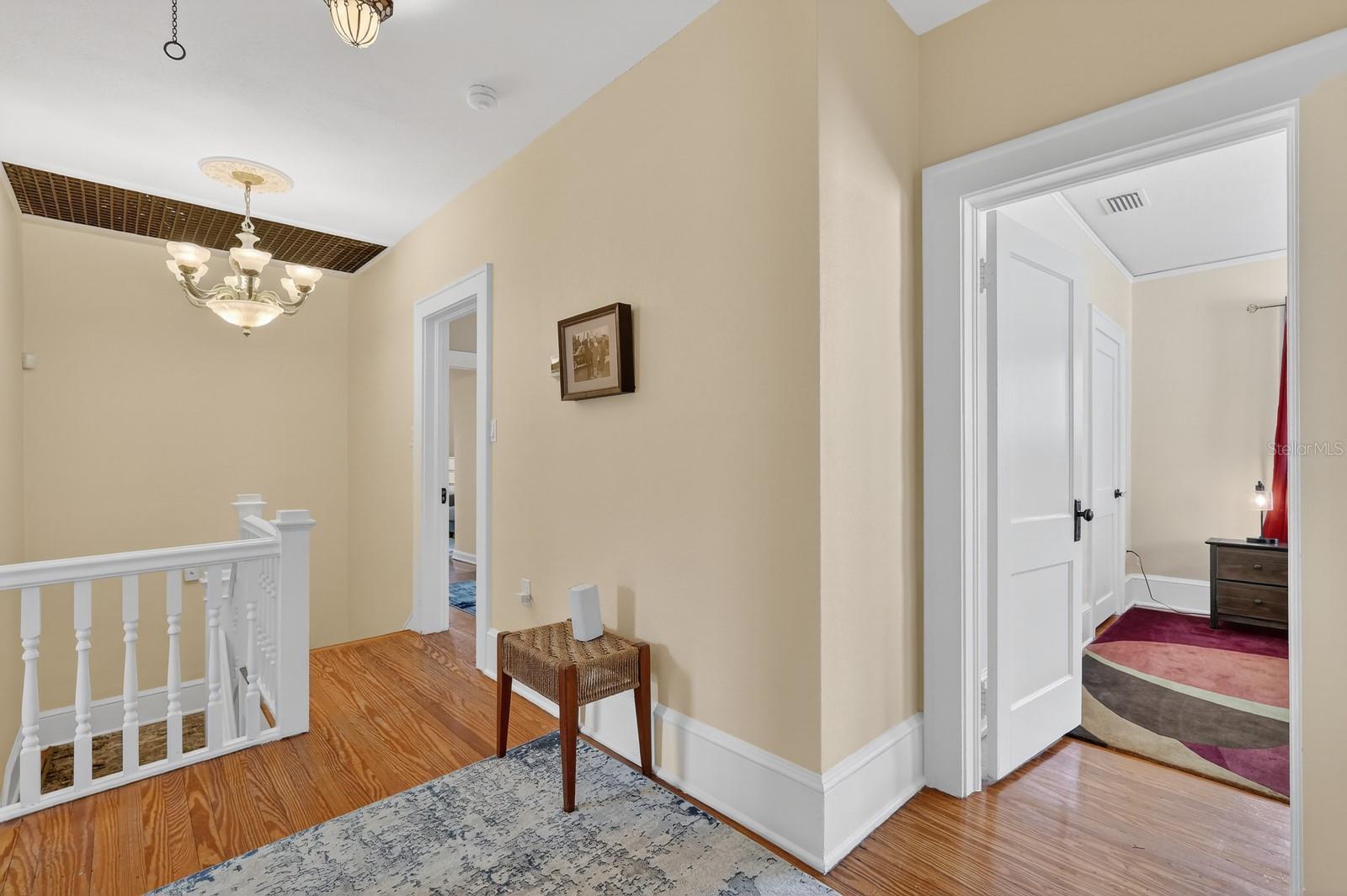 Image 23 of 94 For 346 Kaley Street