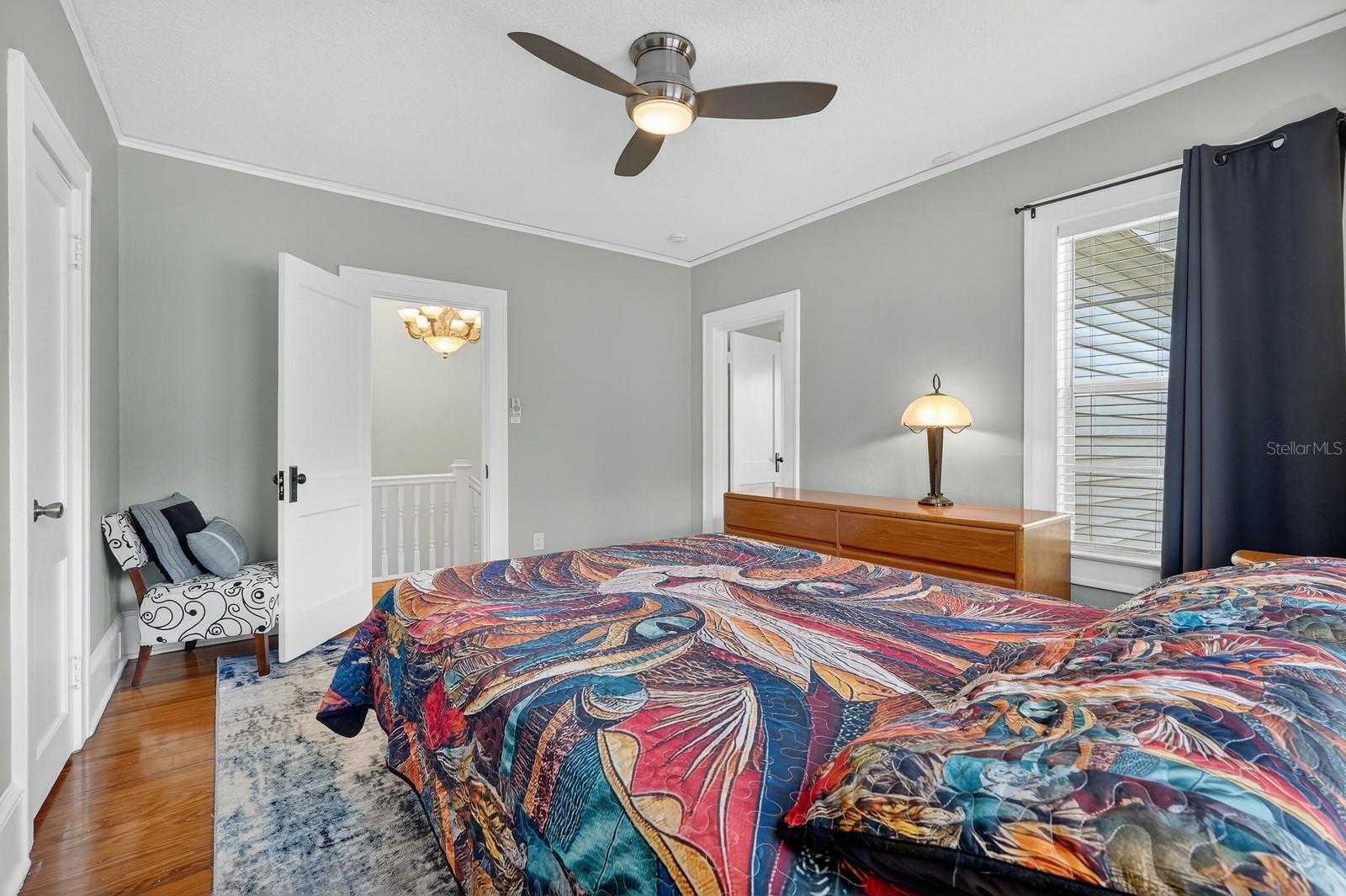 Image 28 of 94 For 346 Kaley Street