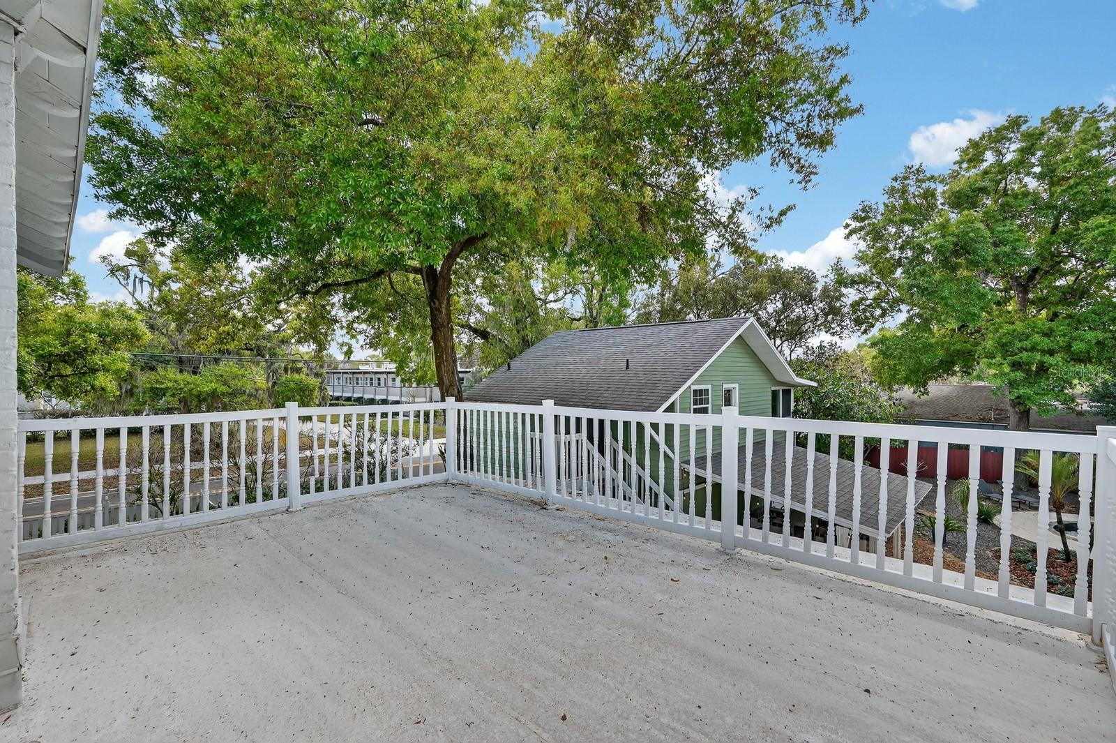 Image 37 of 94 For 346 Kaley Street