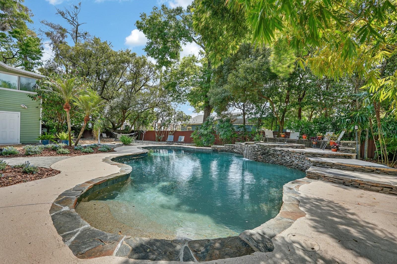 Image 45 of 94 For 346 Kaley Street