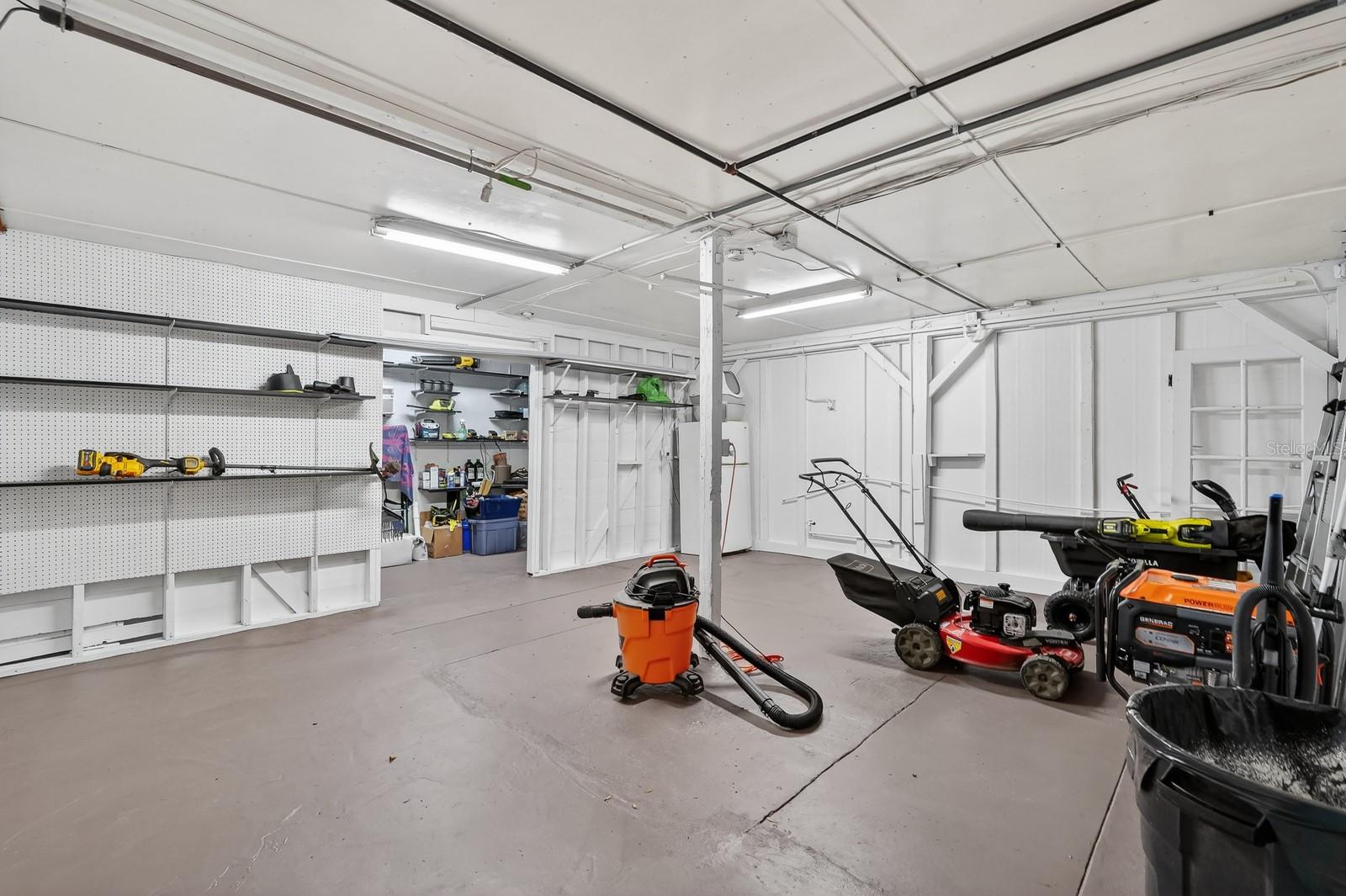 Image 67 of 94 For 346 Kaley Street