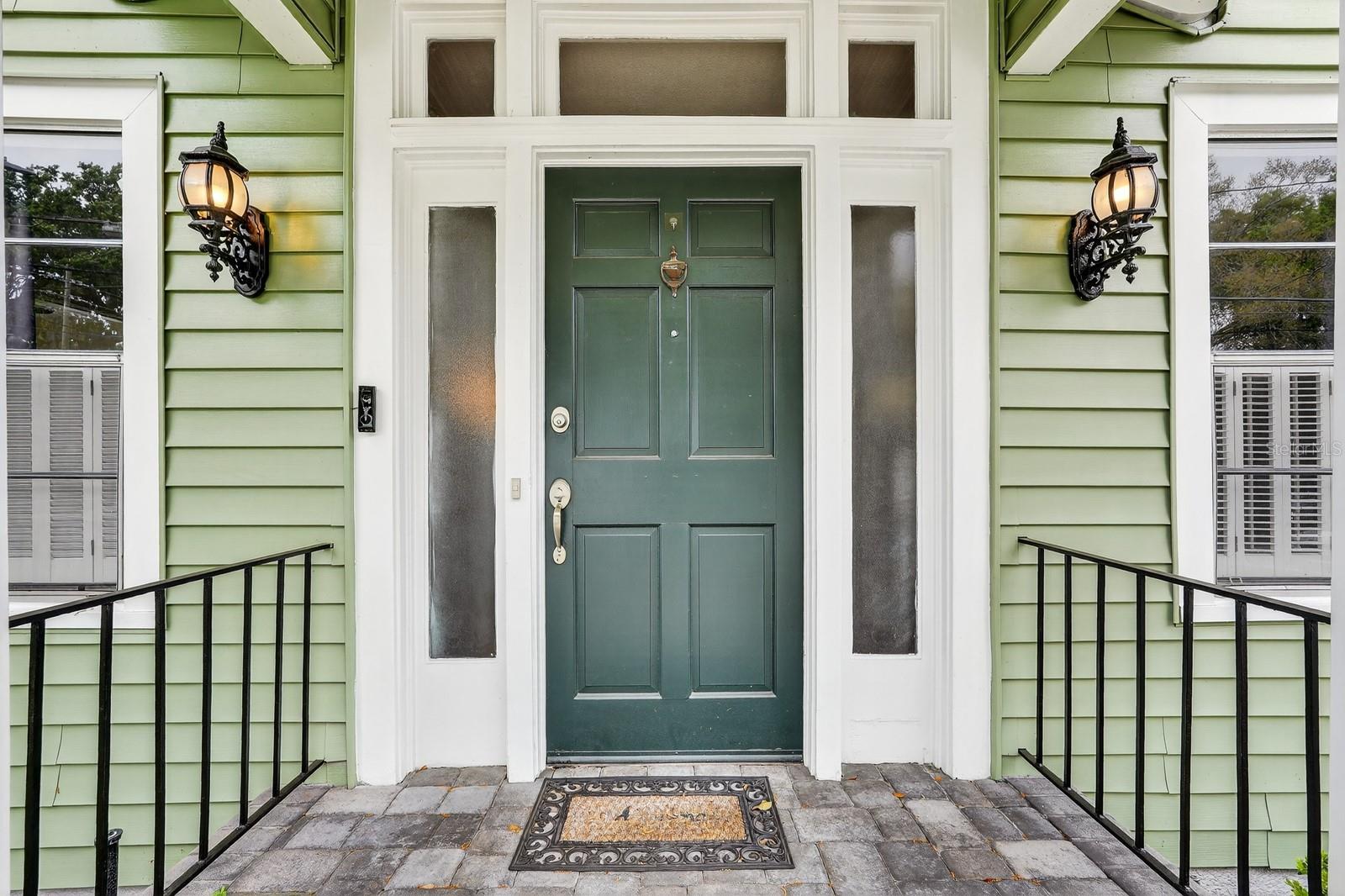 Image 7 of 94 For 346 Kaley Street