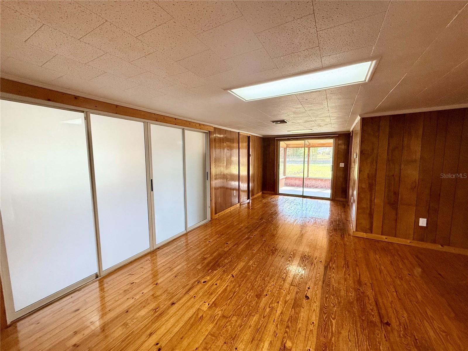 Image 13 of 30 For 2108 Old New York Avenue