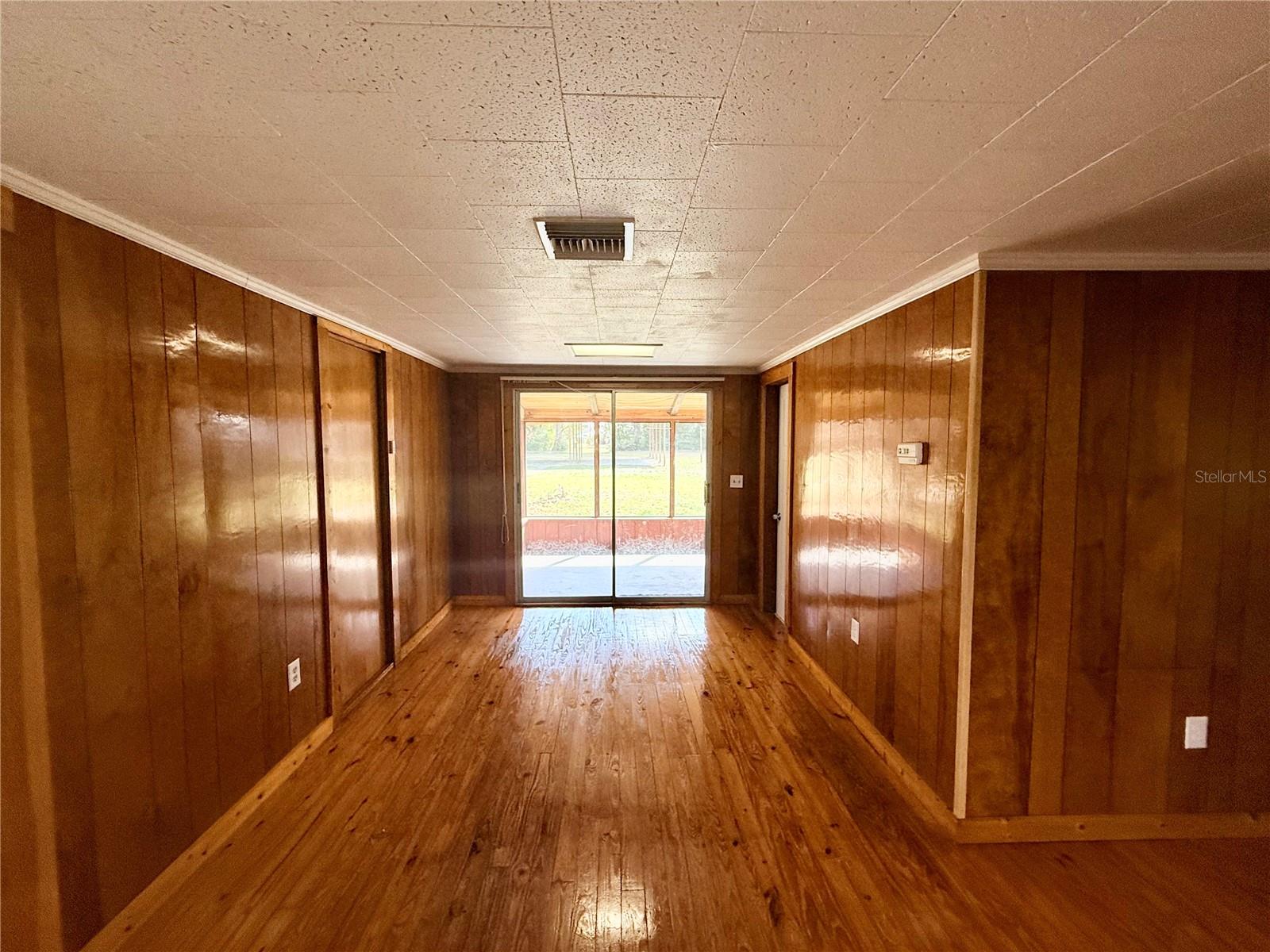 Image 16 of 30 For 2108 Old New York Avenue