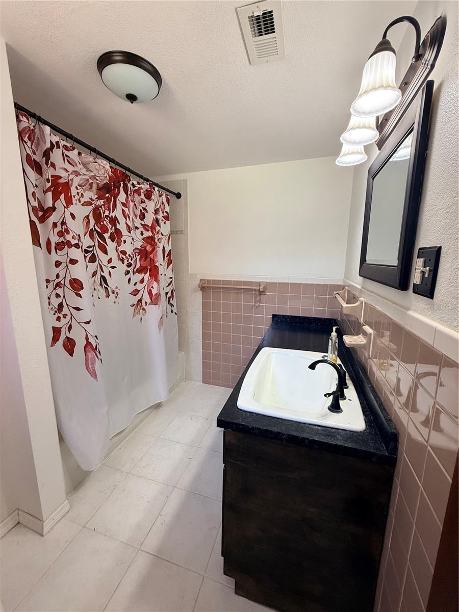 Image 20 of 30 For 2108 Old New York Avenue