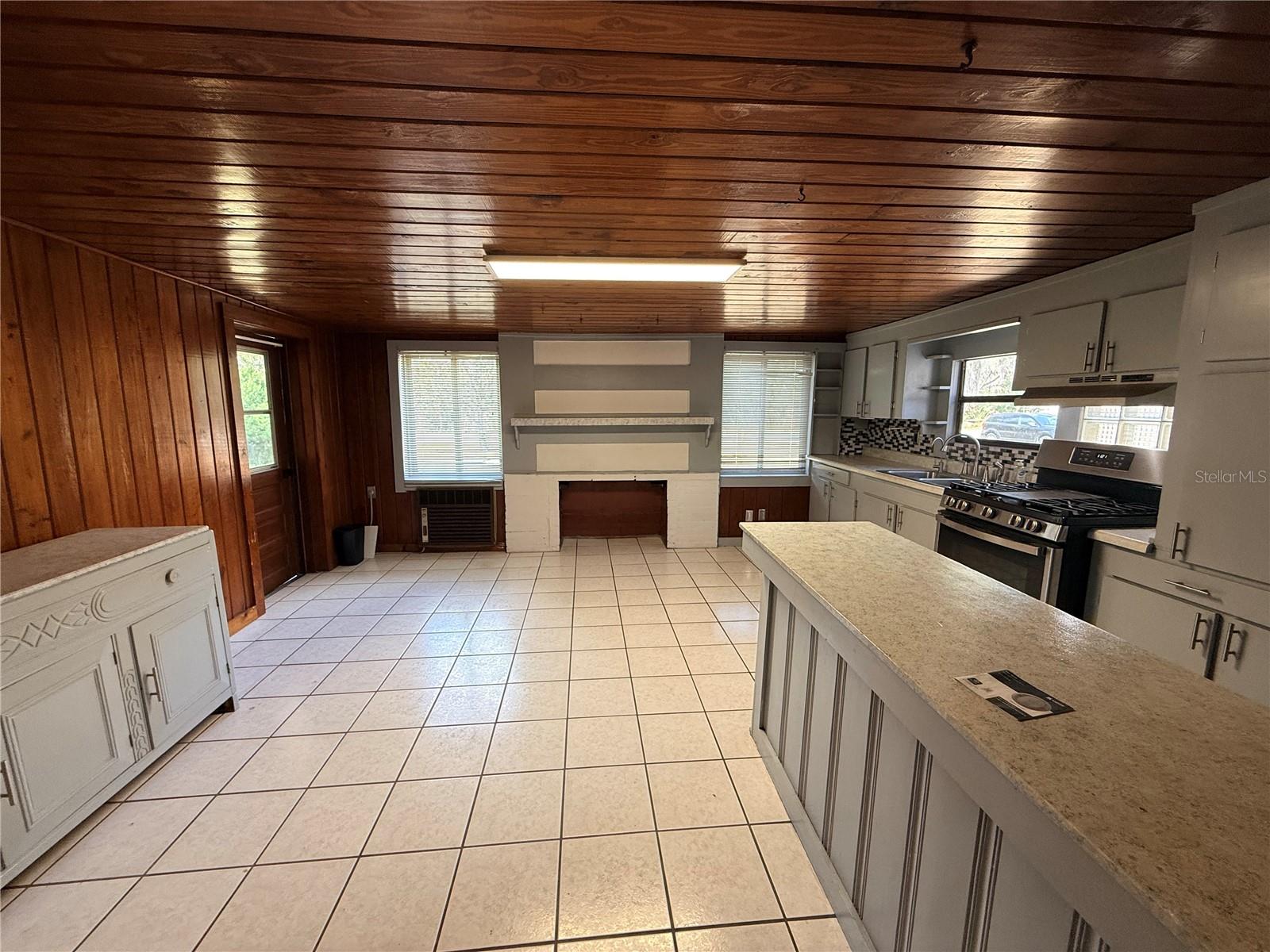 Image 8 of 30 For 2108 Old New York Avenue