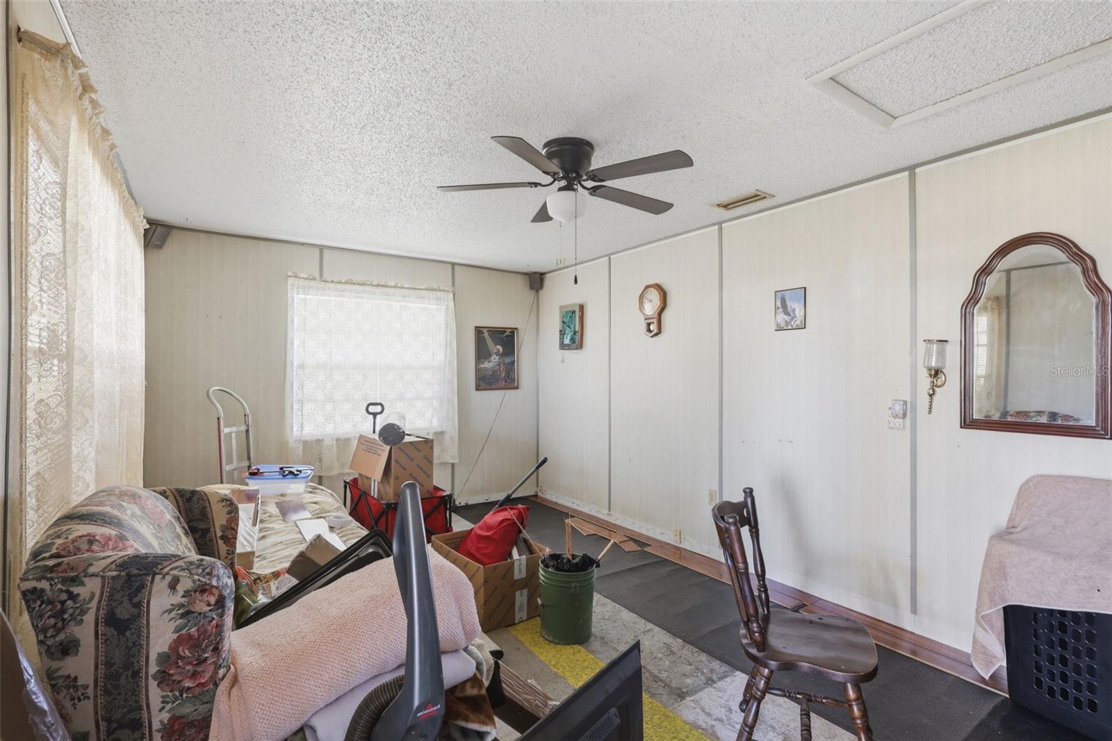 Image 18 of 31 For 6102 Lake Winona Road