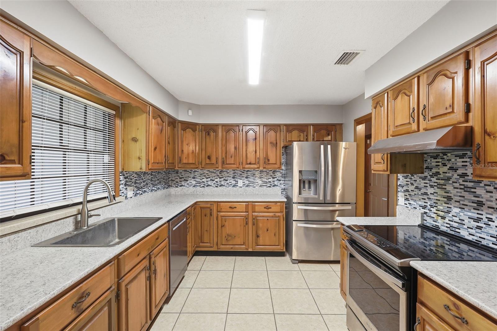 Image 14 of 46 For 432 Pine Meadow Drive