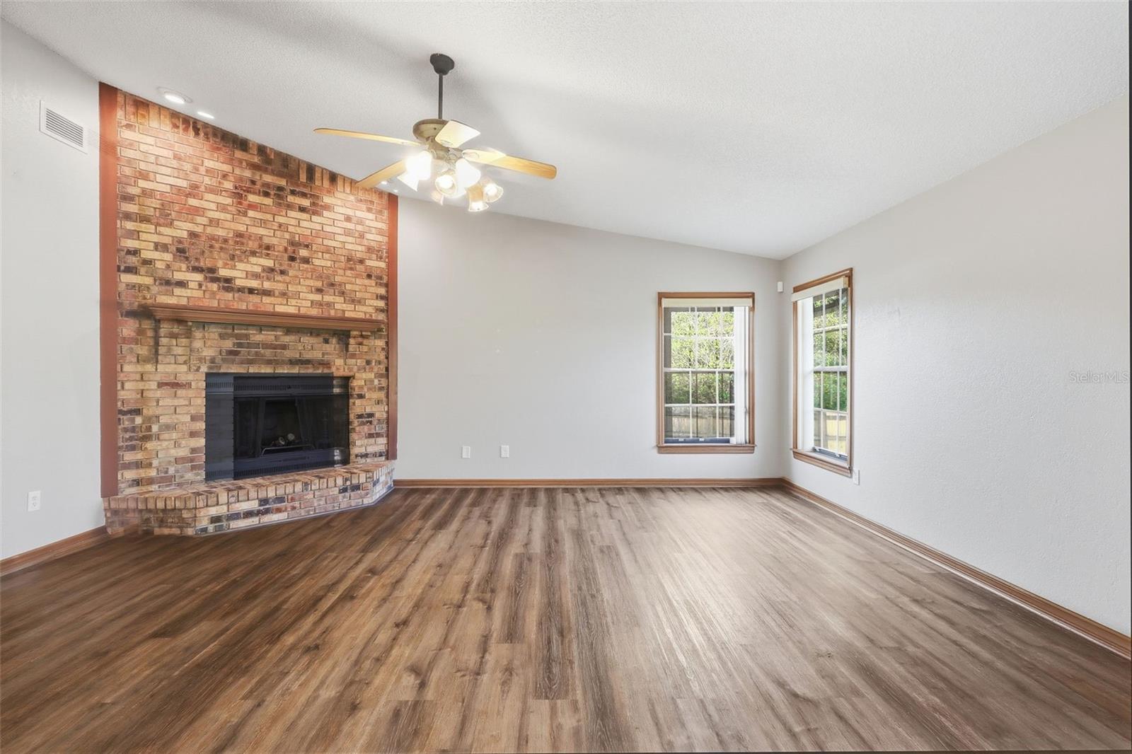 Image 20 of 46 For 432 Pine Meadow Drive