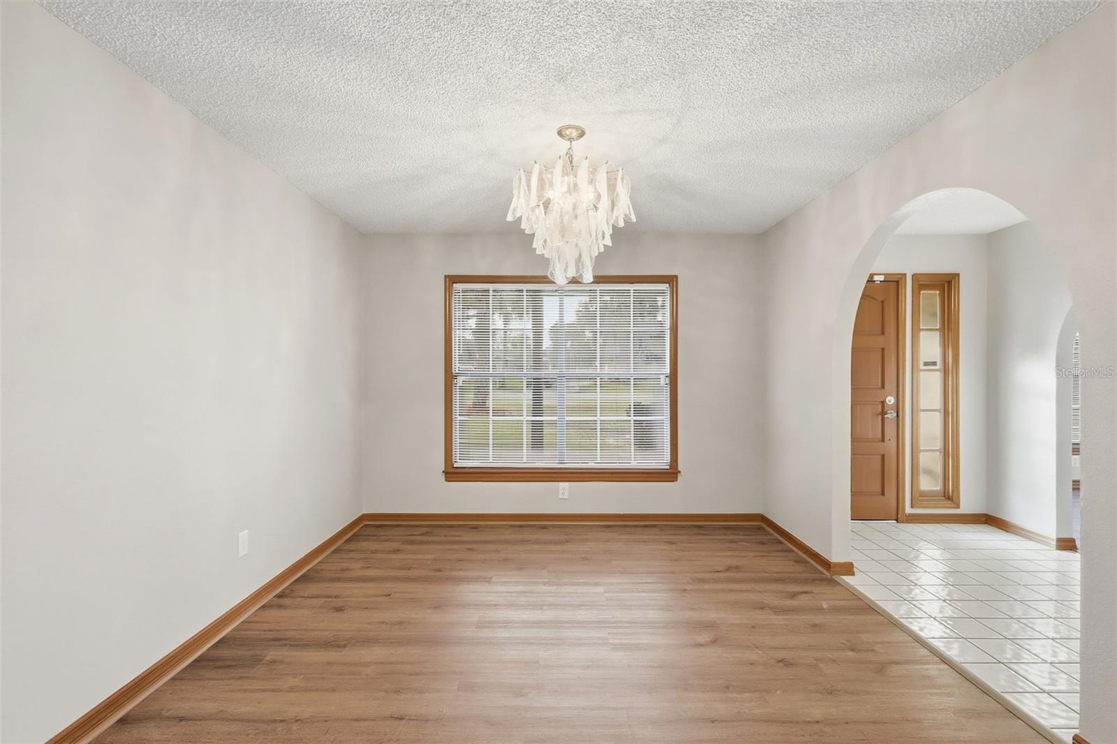 Image 3 of 46 For 432 Pine Meadow Drive