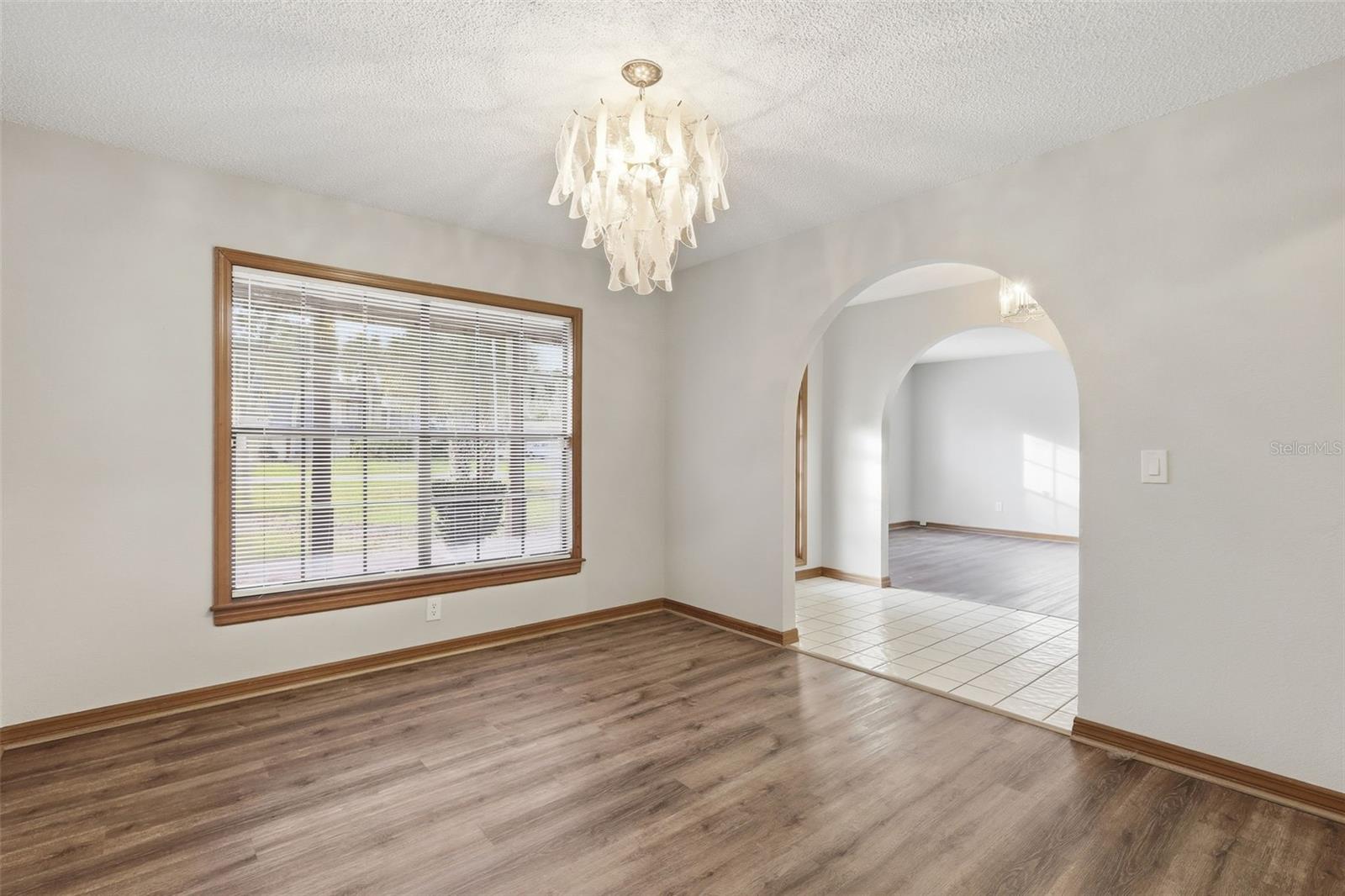 Image 4 of 46 For 432 Pine Meadow Drive