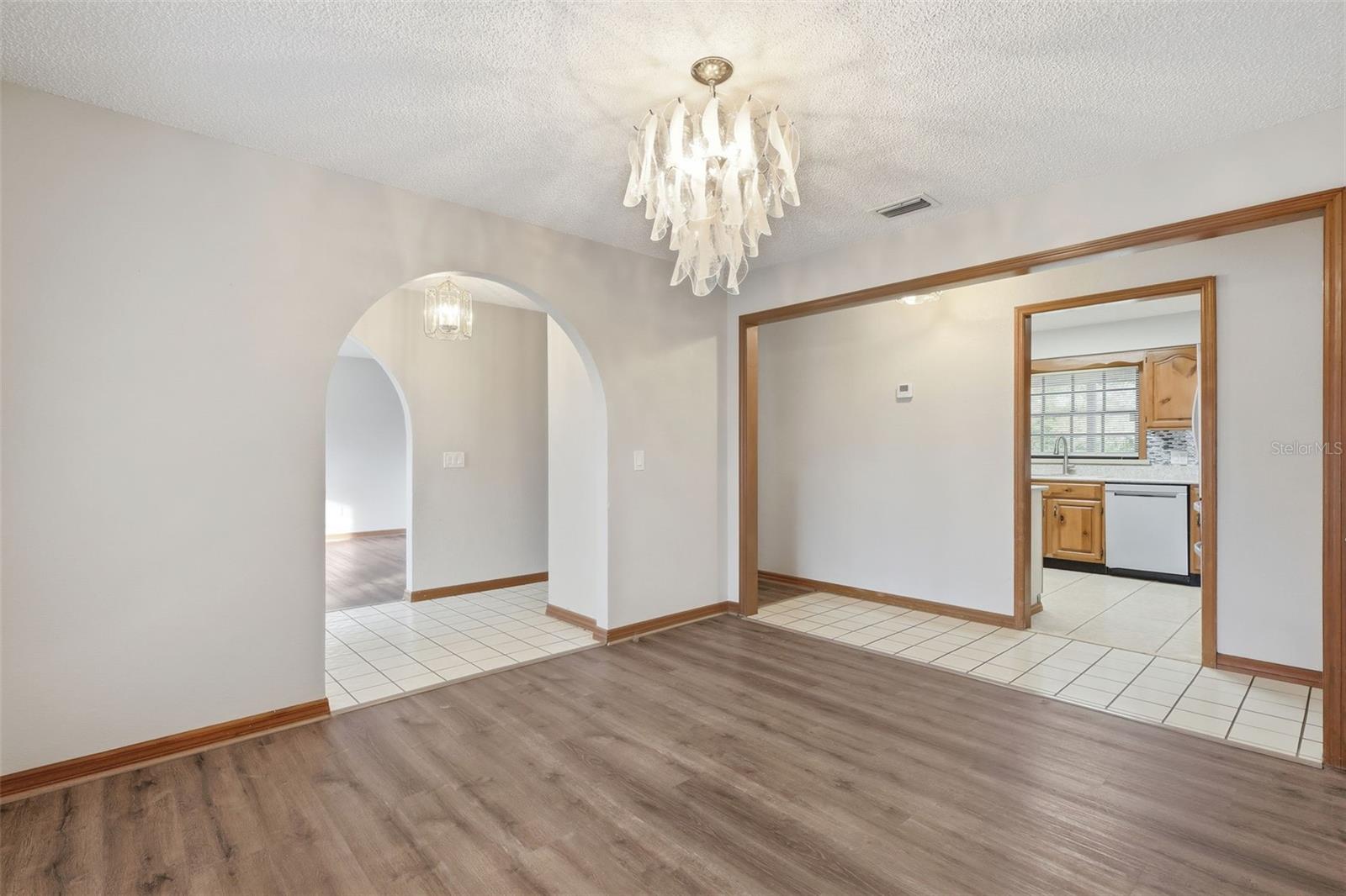 Image 5 of 46 For 432 Pine Meadow Drive