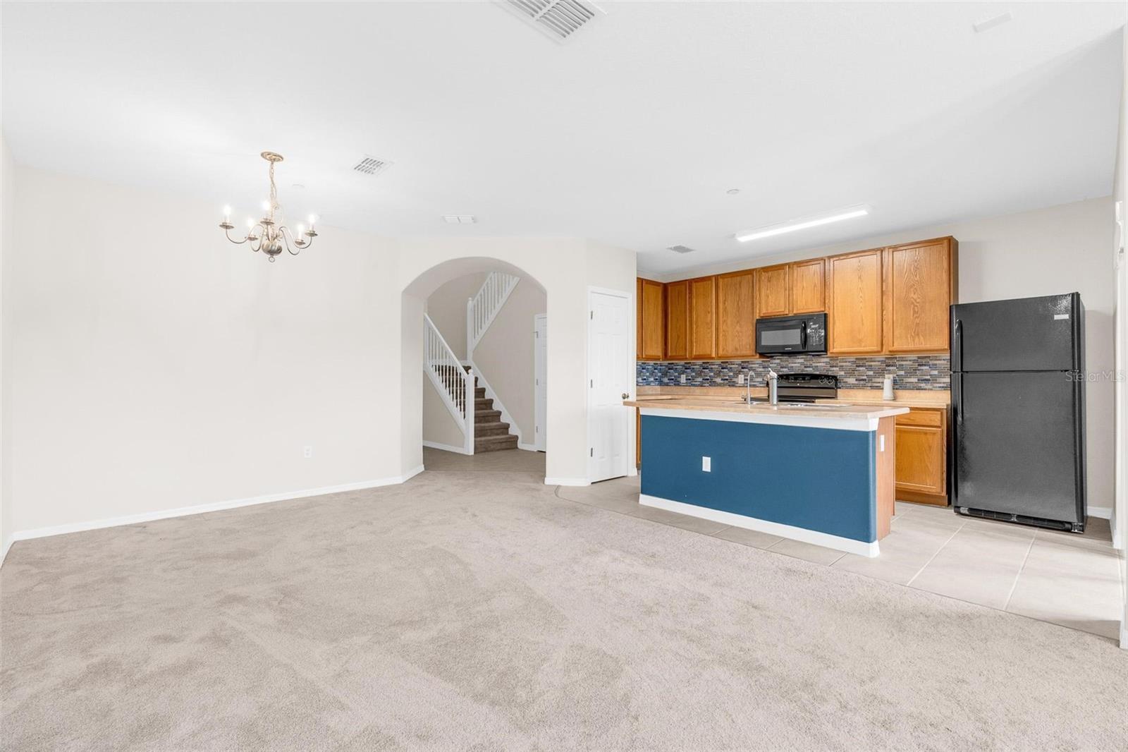 Image 12 of 41 For 9664 Doris Lane