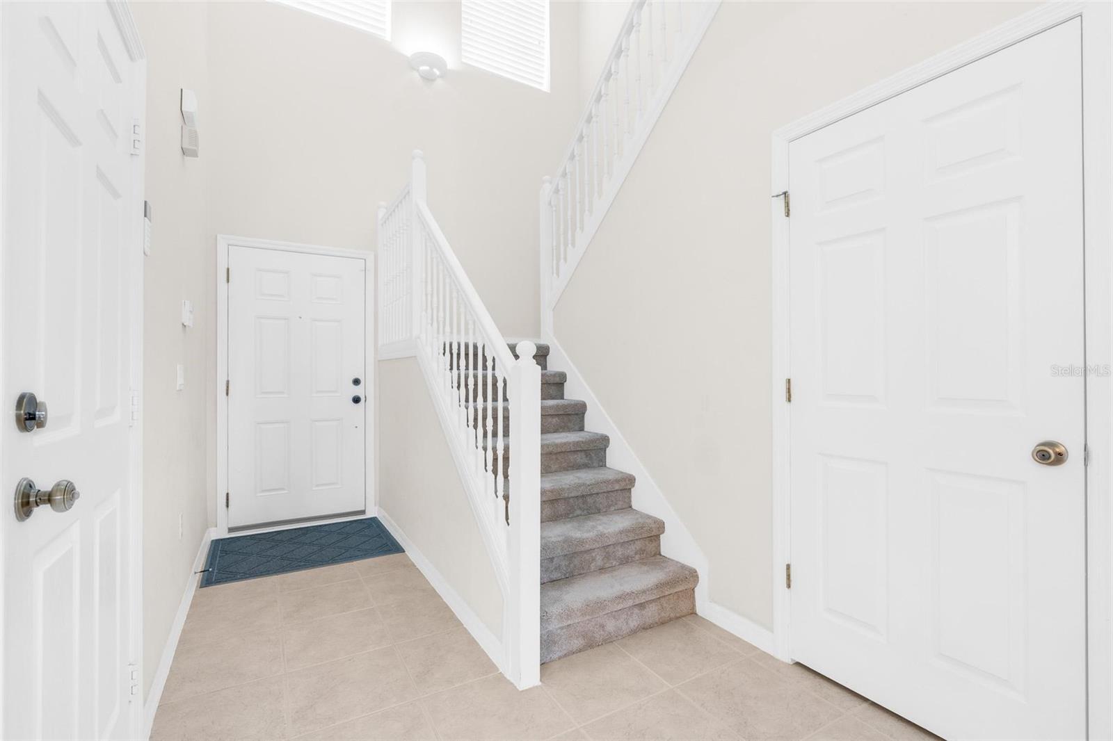 Image 13 of 41 For 9664 Doris Lane