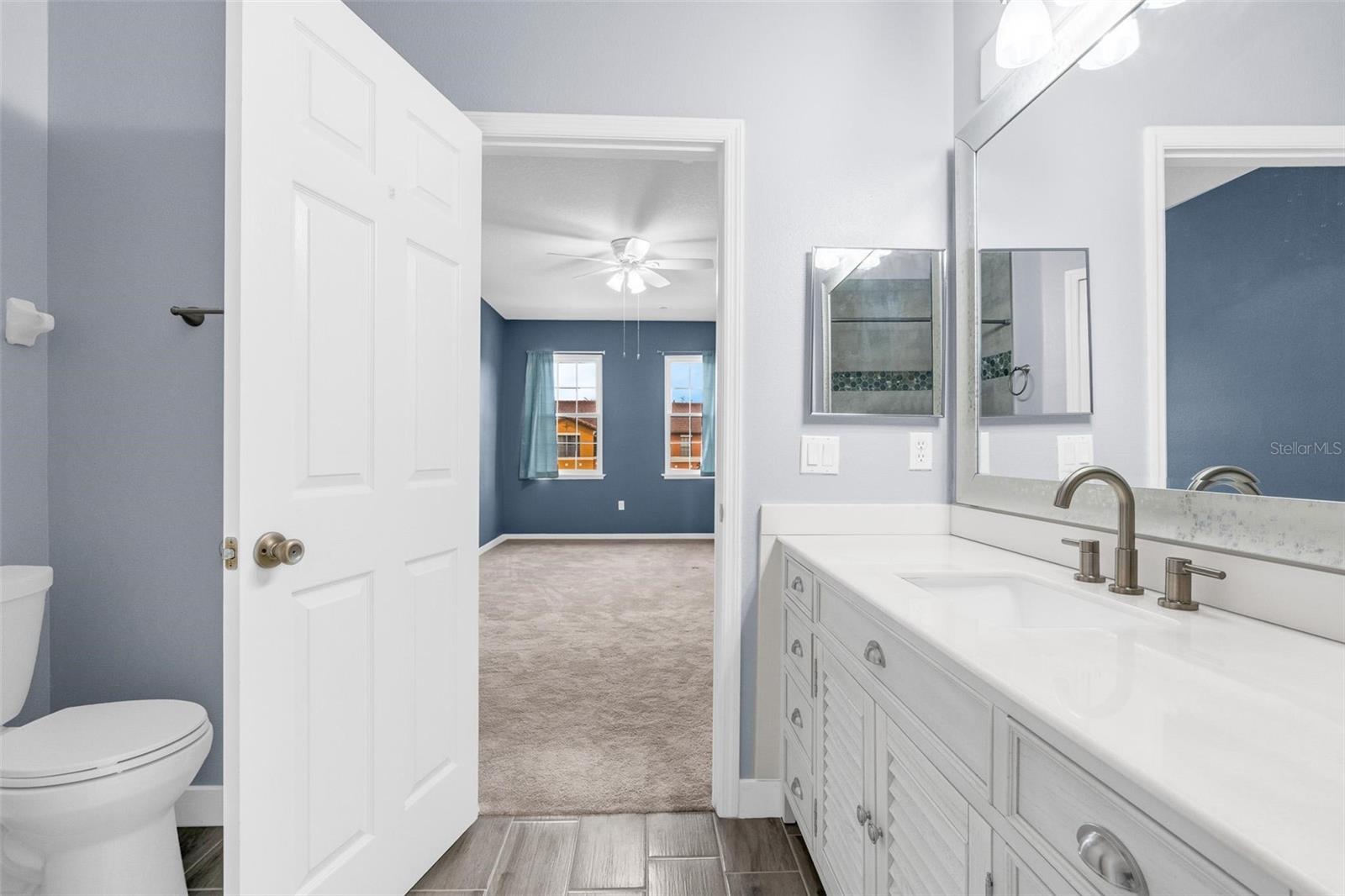 Image 20 of 41 For 9664 Doris Lane